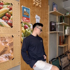 Acne Studios 刺绣长袖 定制森雾云絮有机棉针织 细腻柔软 舒适亲肤 取色深海军蓝 凝萃深海暮色的静谧深邃 复 Acne Studios 刺绣长袖 定制森雾云絮有机棉针织 细腻柔软 舒适亲肤 取色深海军蓝 凝萃深海暮色的静谧深邃 复