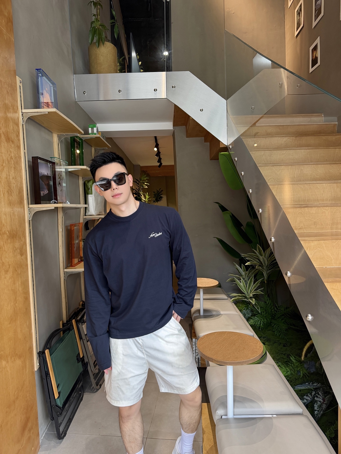 Acne Studios 刺绣长袖 定制森雾云絮有机棉针织 细腻柔软 舒适亲肤 取色深海军蓝 凝萃深海暮色的静谧深邃 复