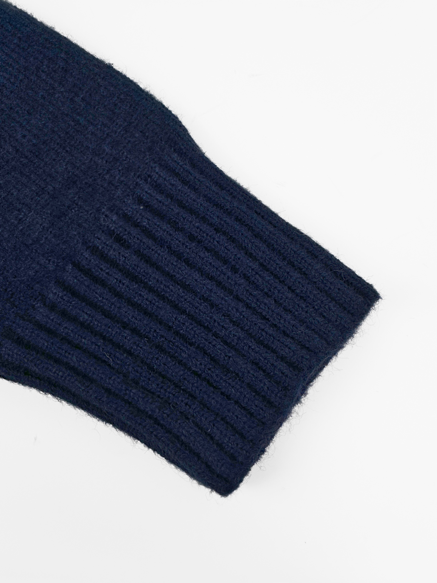 아미 남성 가디건 155399 AMI Cardigan 상세 이미지 6