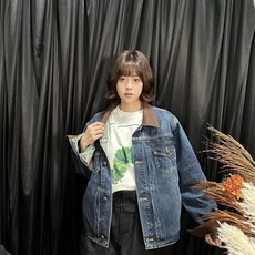 LOUIS VUITTON 皮革细节牛仔夹克 定制典藏酵染靛岚丹宁 挺括有型 舒适贴肤 天然靛蓝层层晕染 雾感哑光蓝调藏 LOUIS VUITTON 皮革细节牛仔夹克 定制典藏酵染靛岚丹宁 挺括有型 舒适贴肤 天然靛蓝层层晕染 雾感哑光蓝调藏
