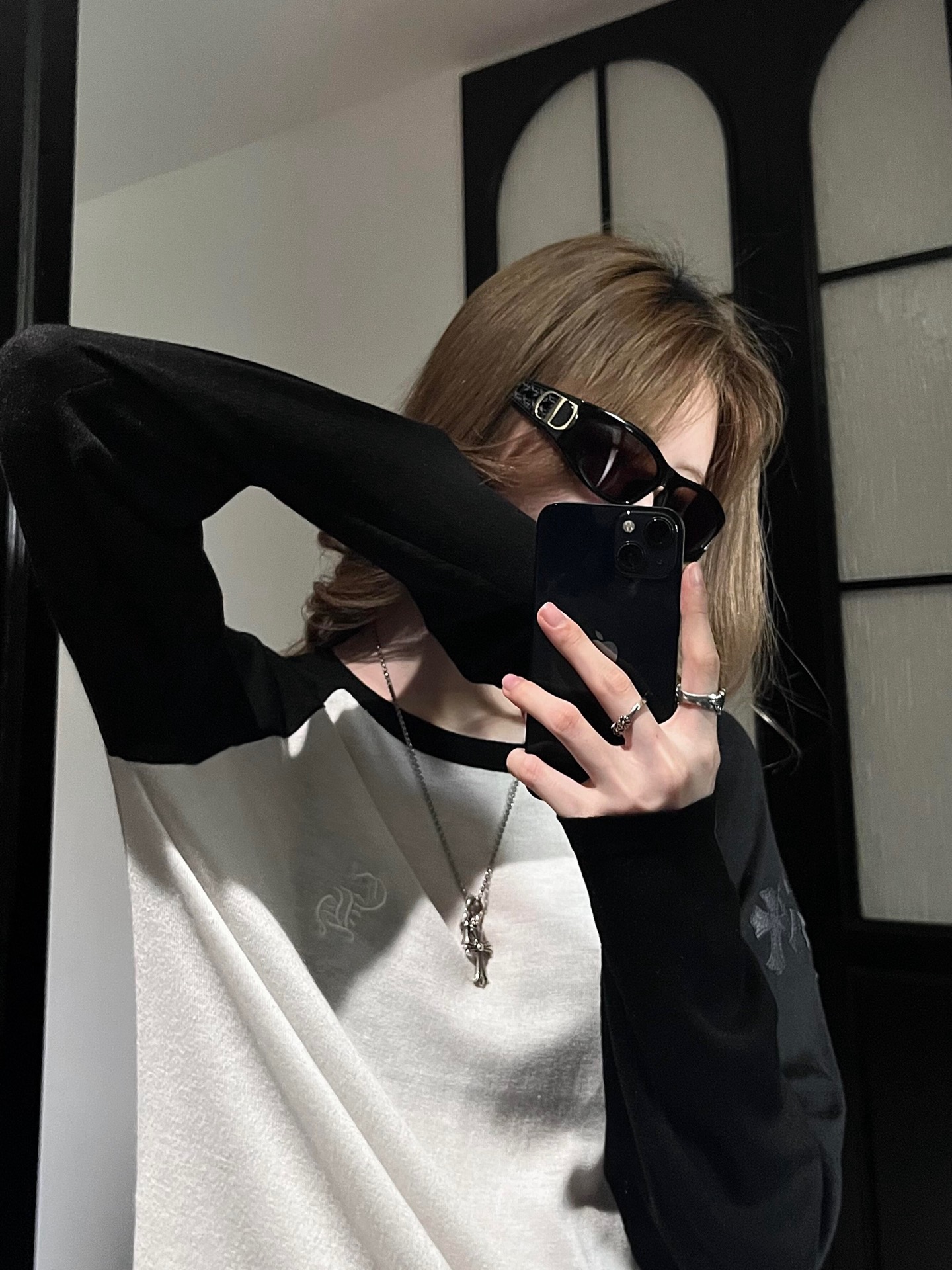 【 女模特图 】