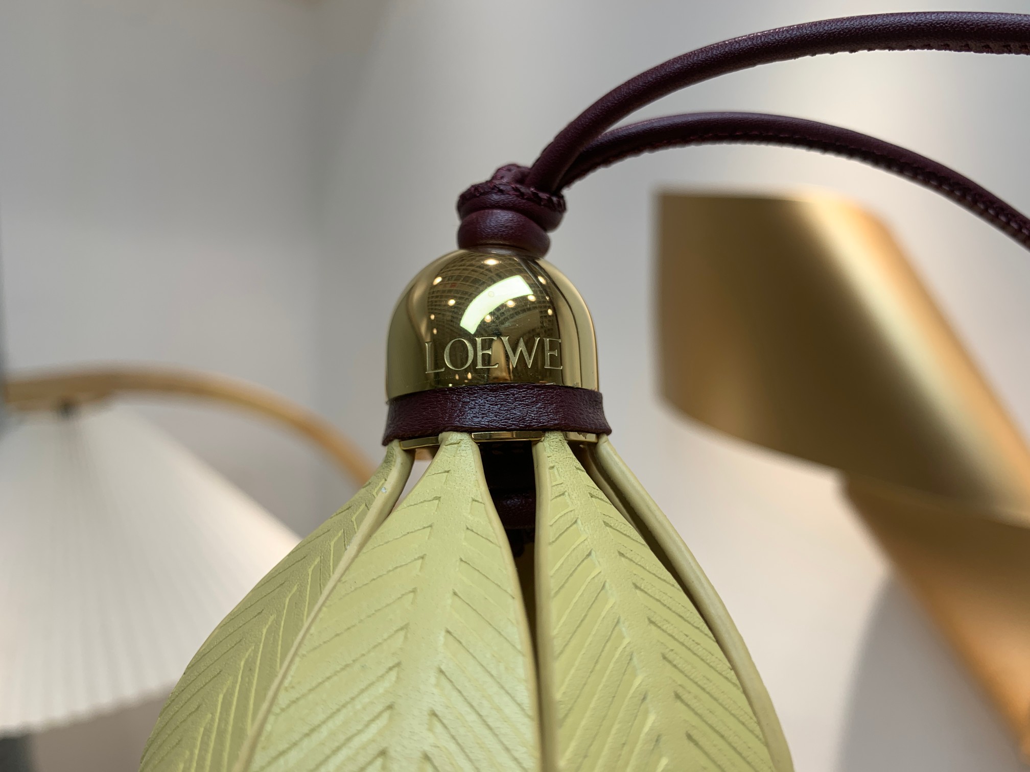 Latest Loewe Badminton Bag with Cortex Ball for $440. - 图片 4