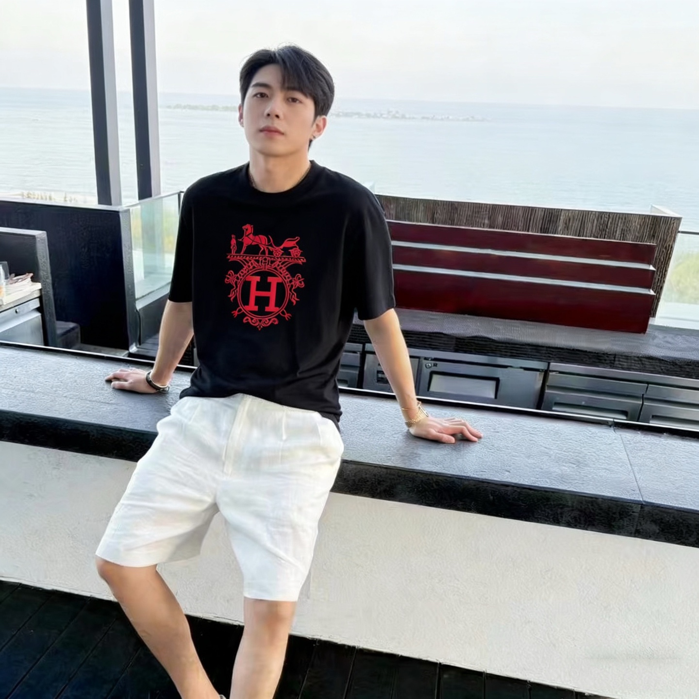 NO:915557,,,19860909,,,Men's clothing