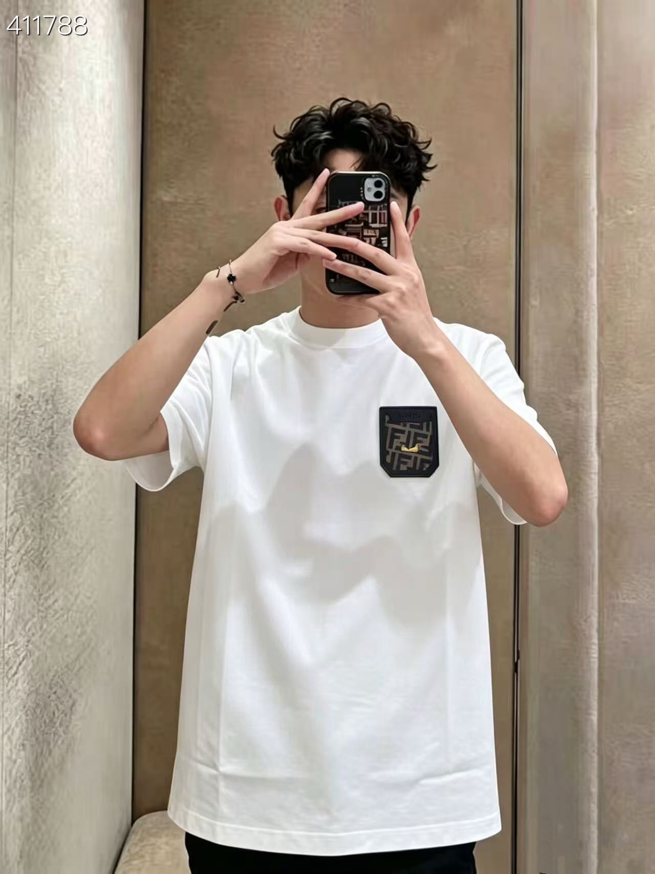 NO:915607,,,19860909,,,Men's clothing