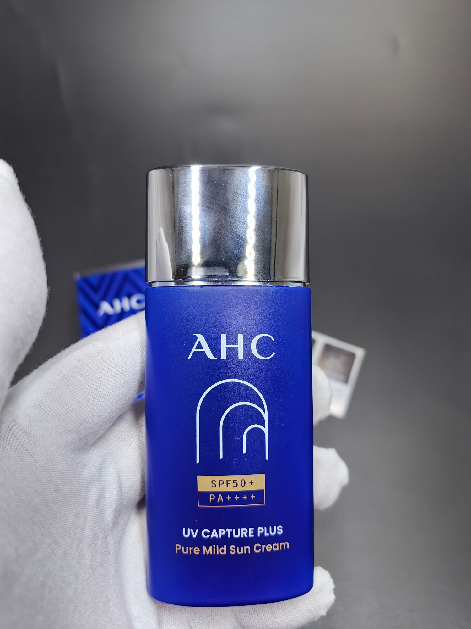 专柜品质/40💰包邮
AHC防晒霜25版50ml！