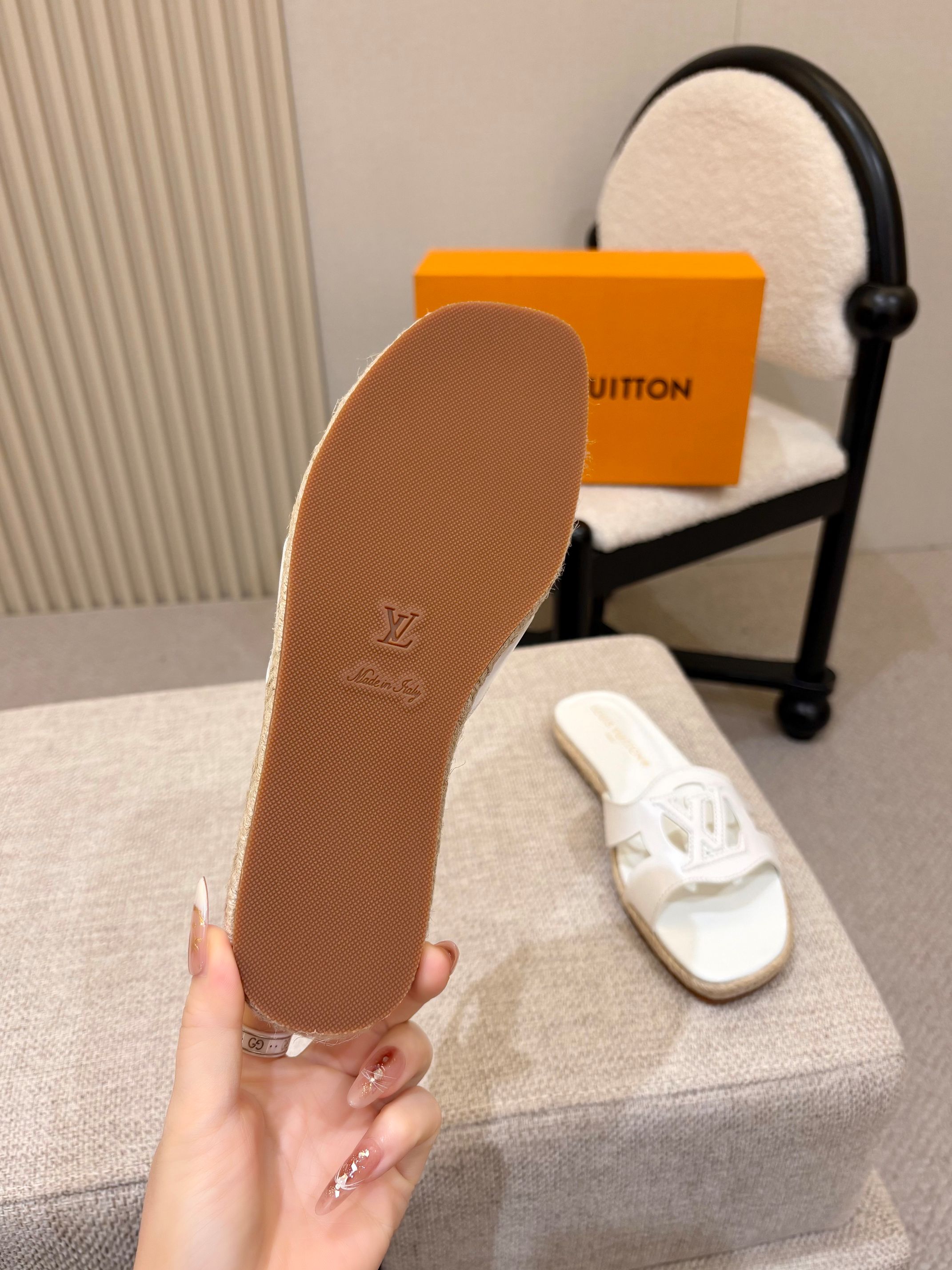 Louis Vuitton Slides