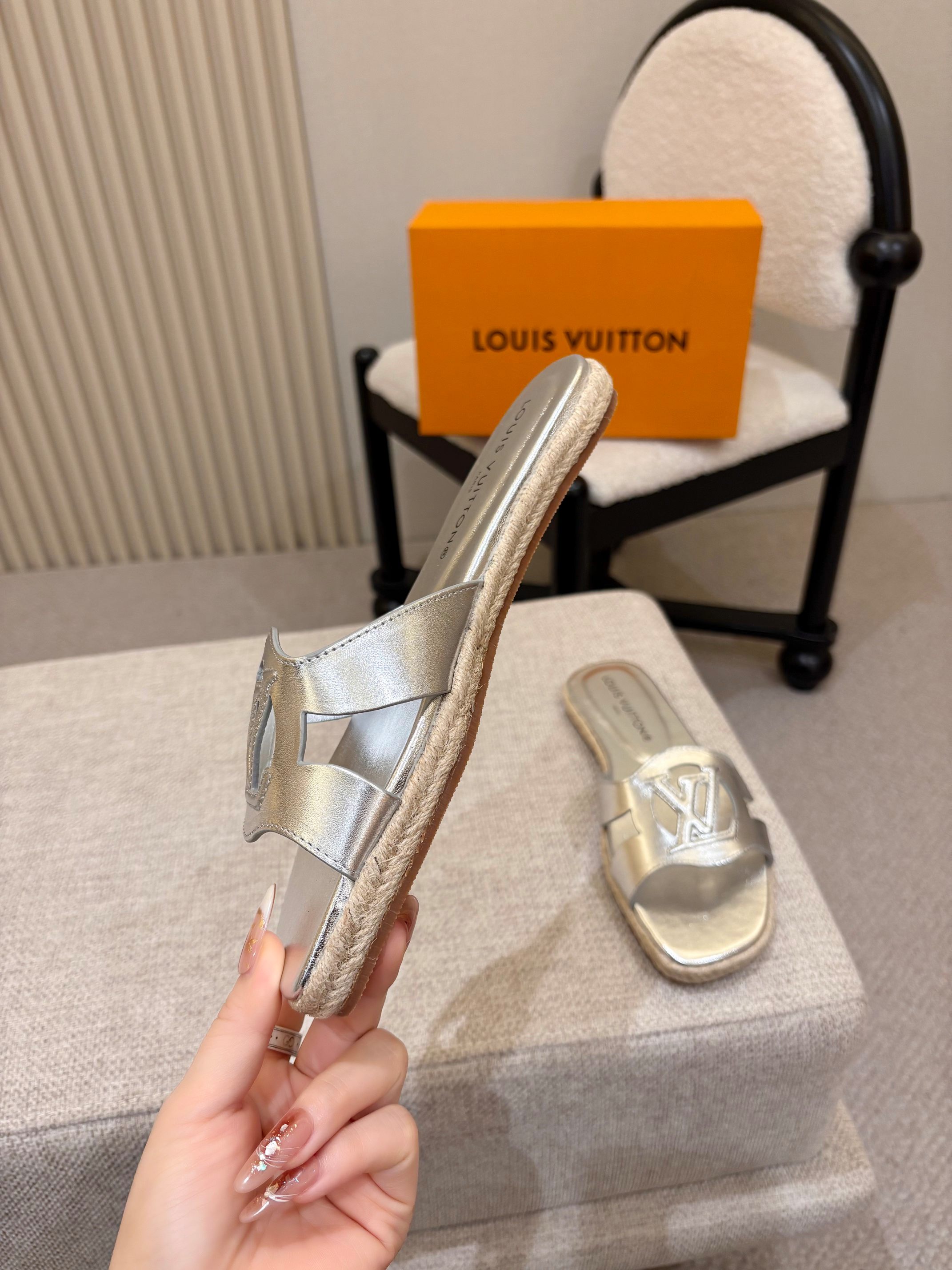 Louis Vuitton Slides