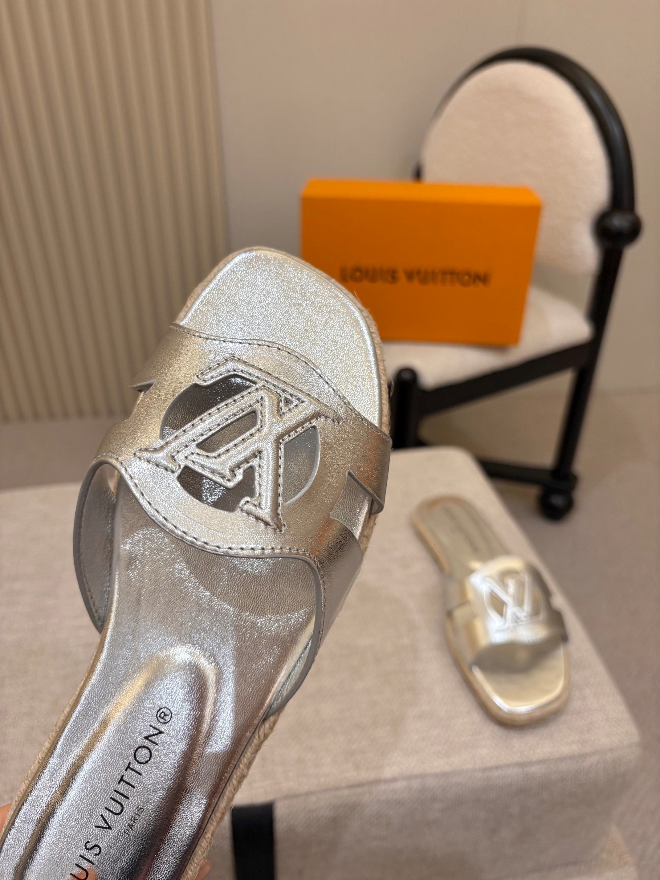 Louis Vuitton Slides