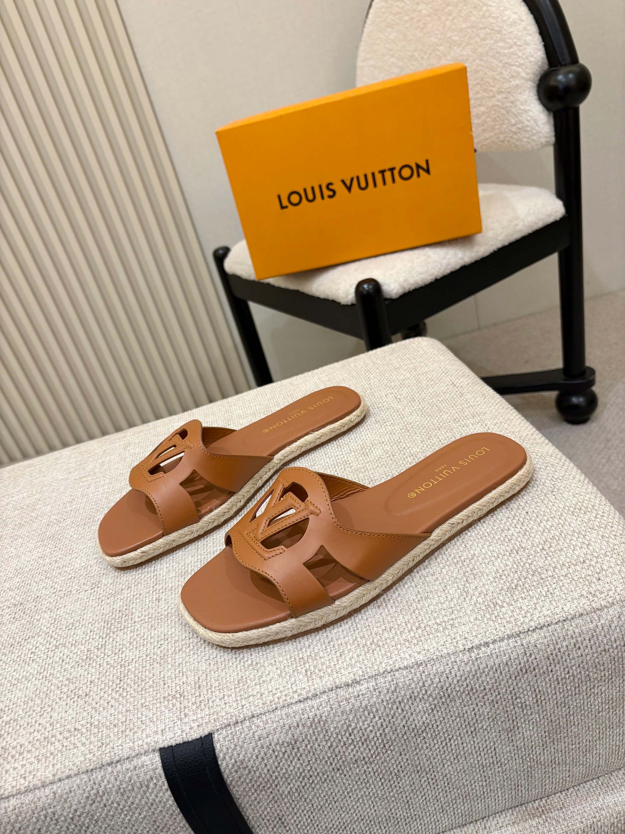 Louis Vuitton Slides