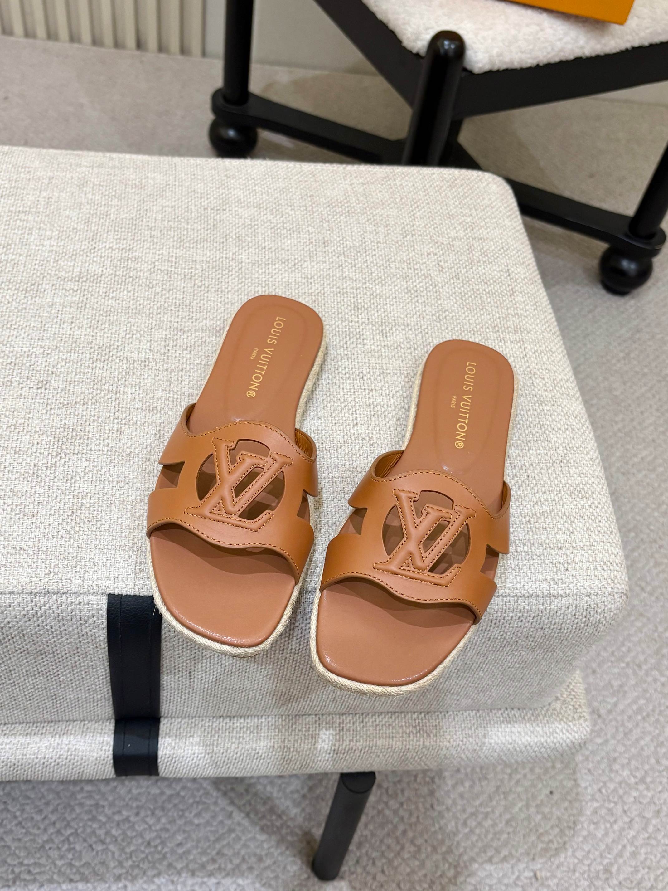 Louis Vuitton Slides