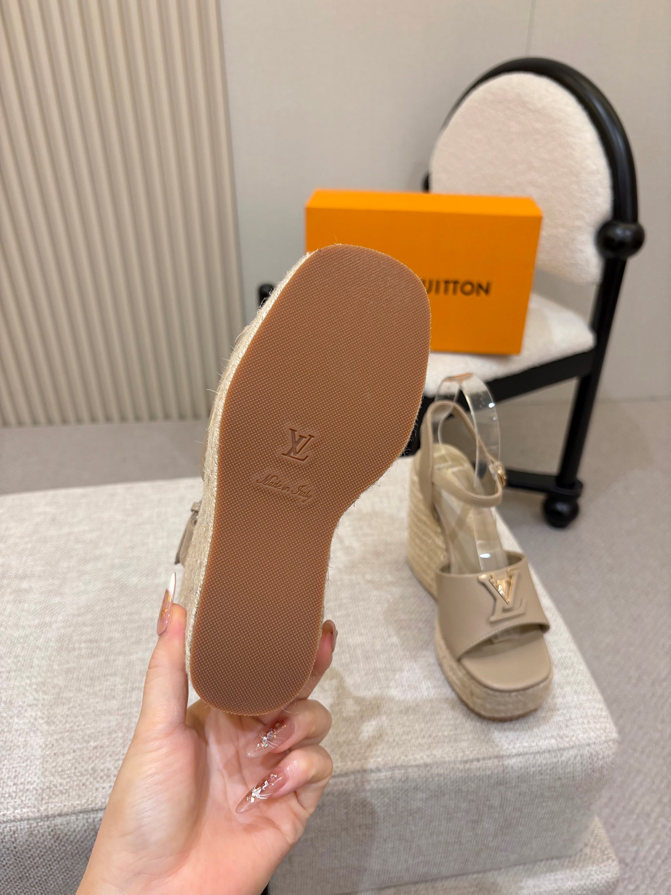 Louis Vuitton Sandals