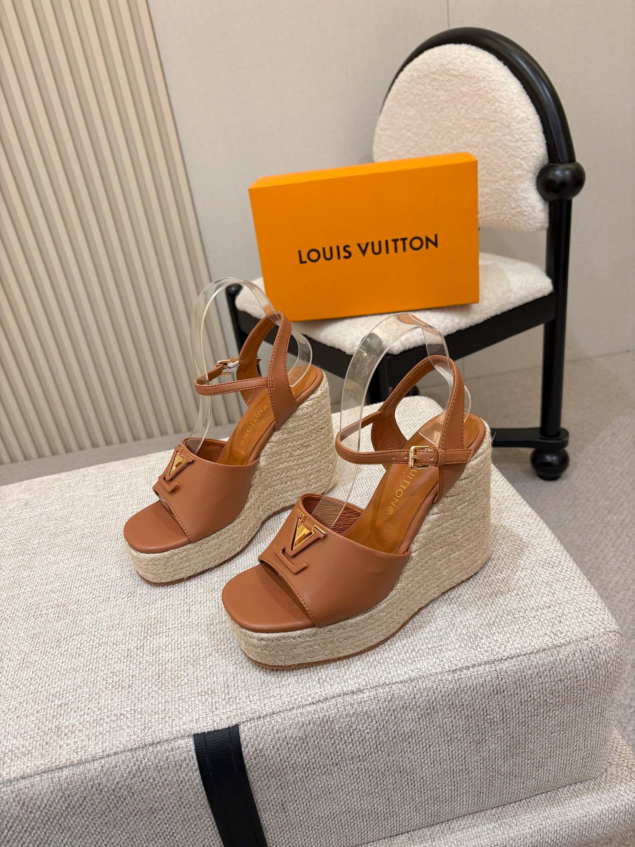 Louis Vuitton Sandals