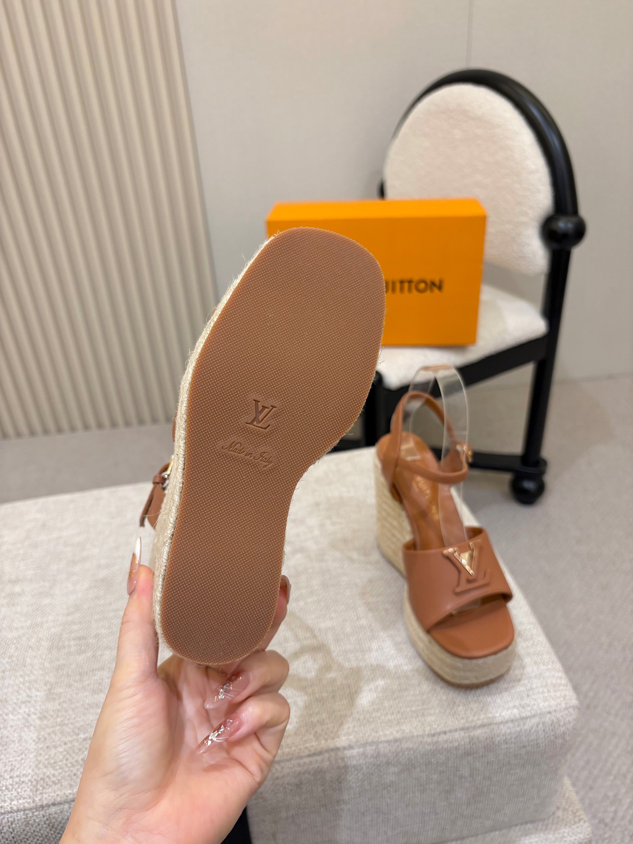 Louis Vuitton Sandals