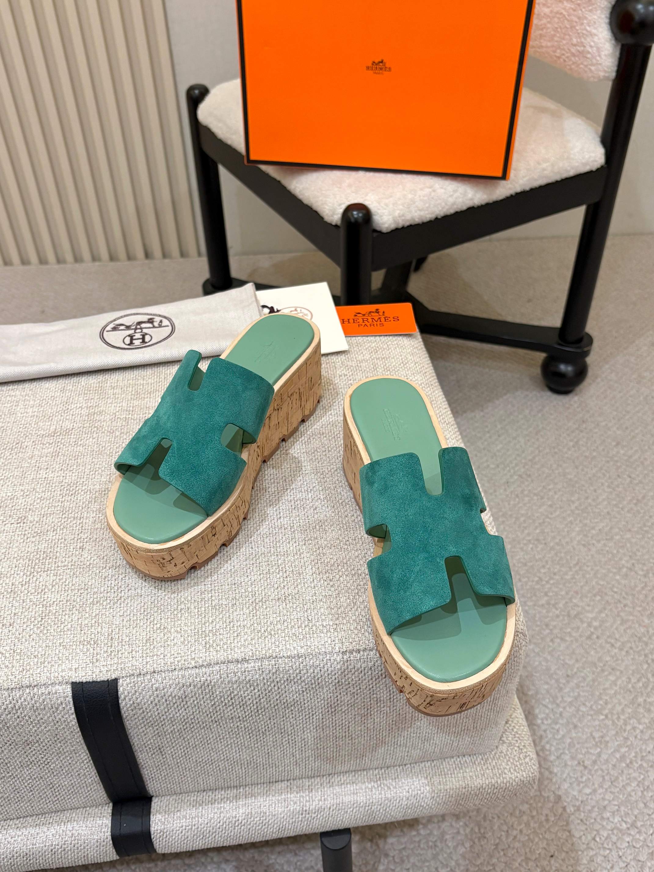 Hermes Slides