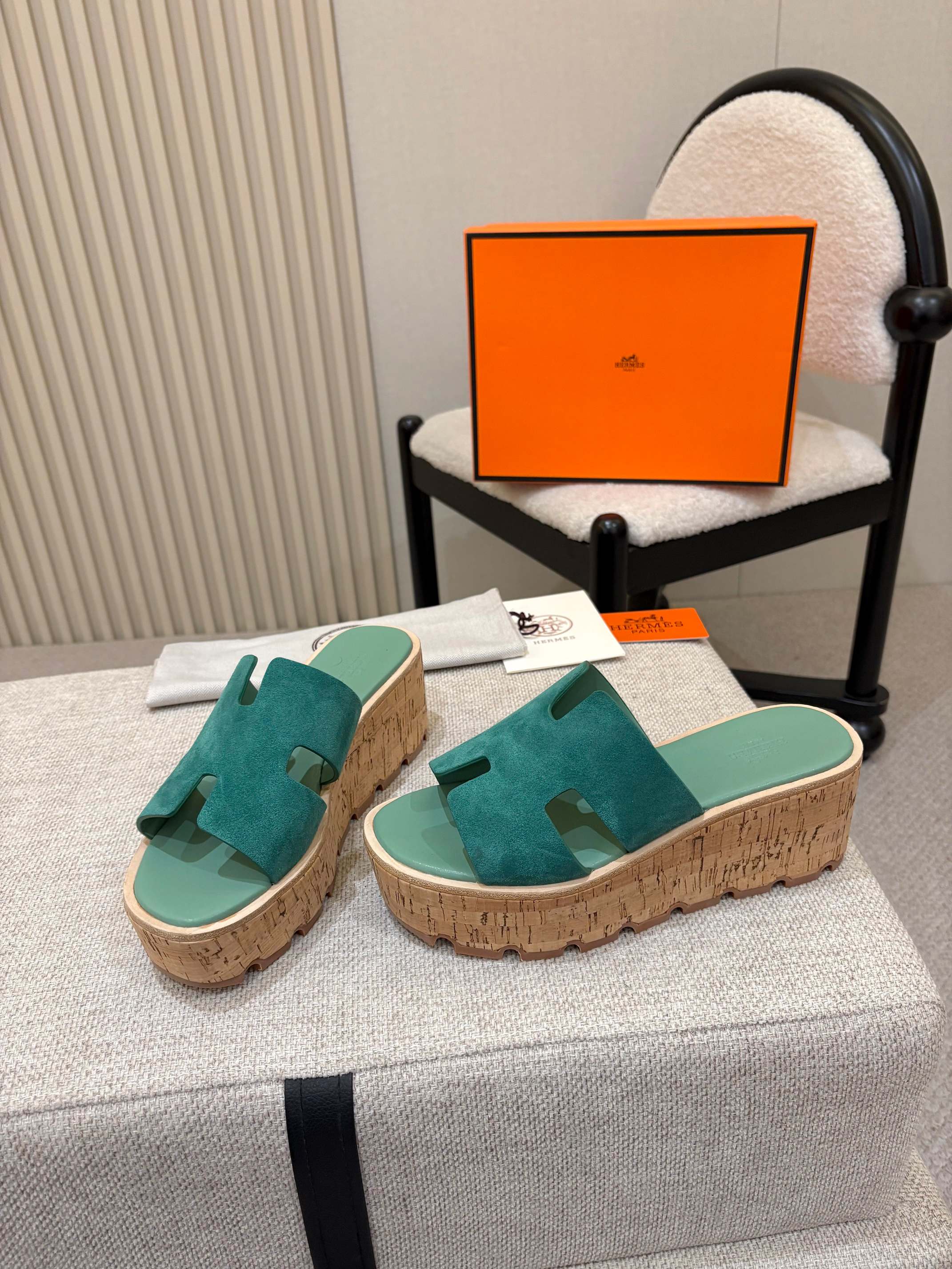 Hermes Slides