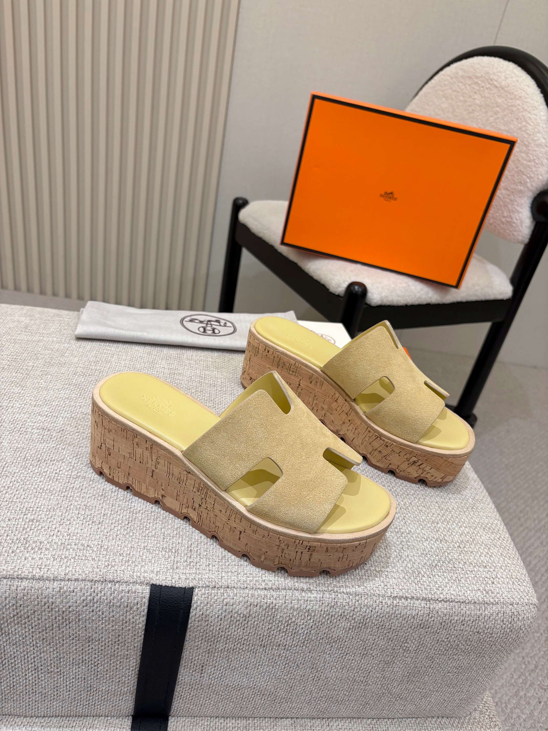Hermes Slides