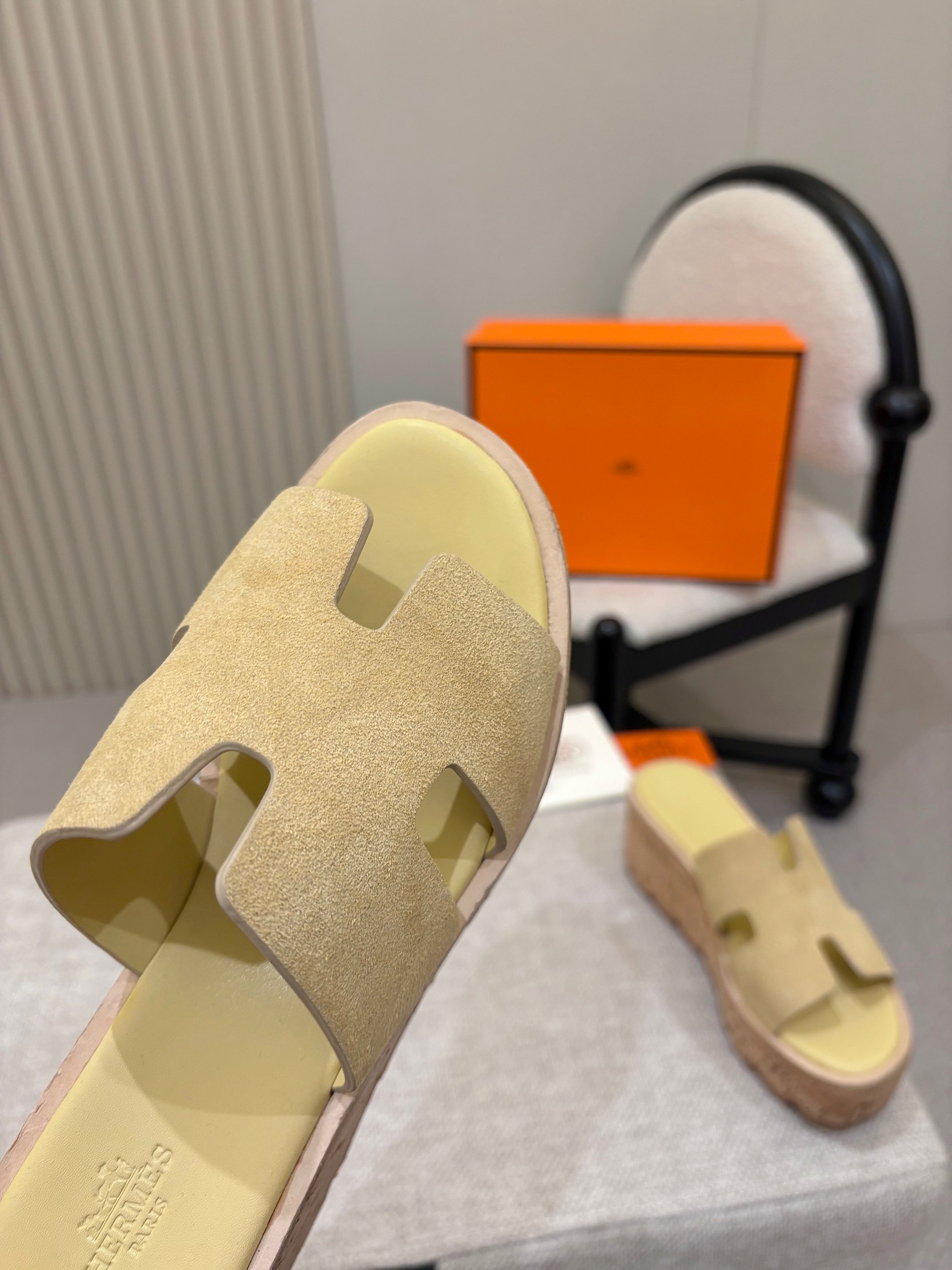 Hermes Slides