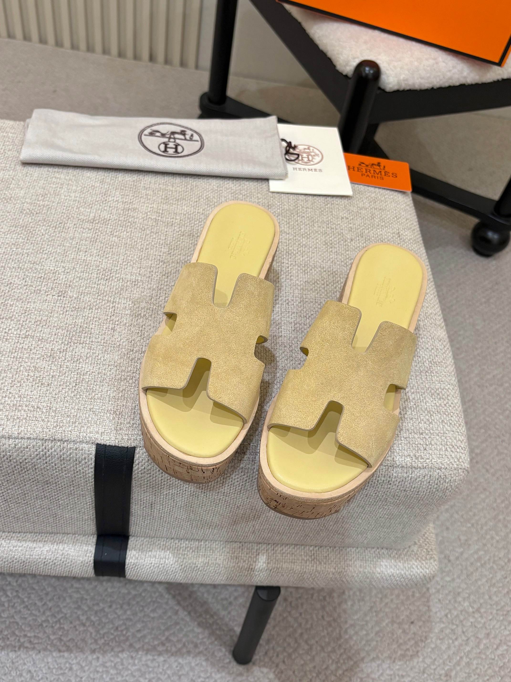 Hermes Slides