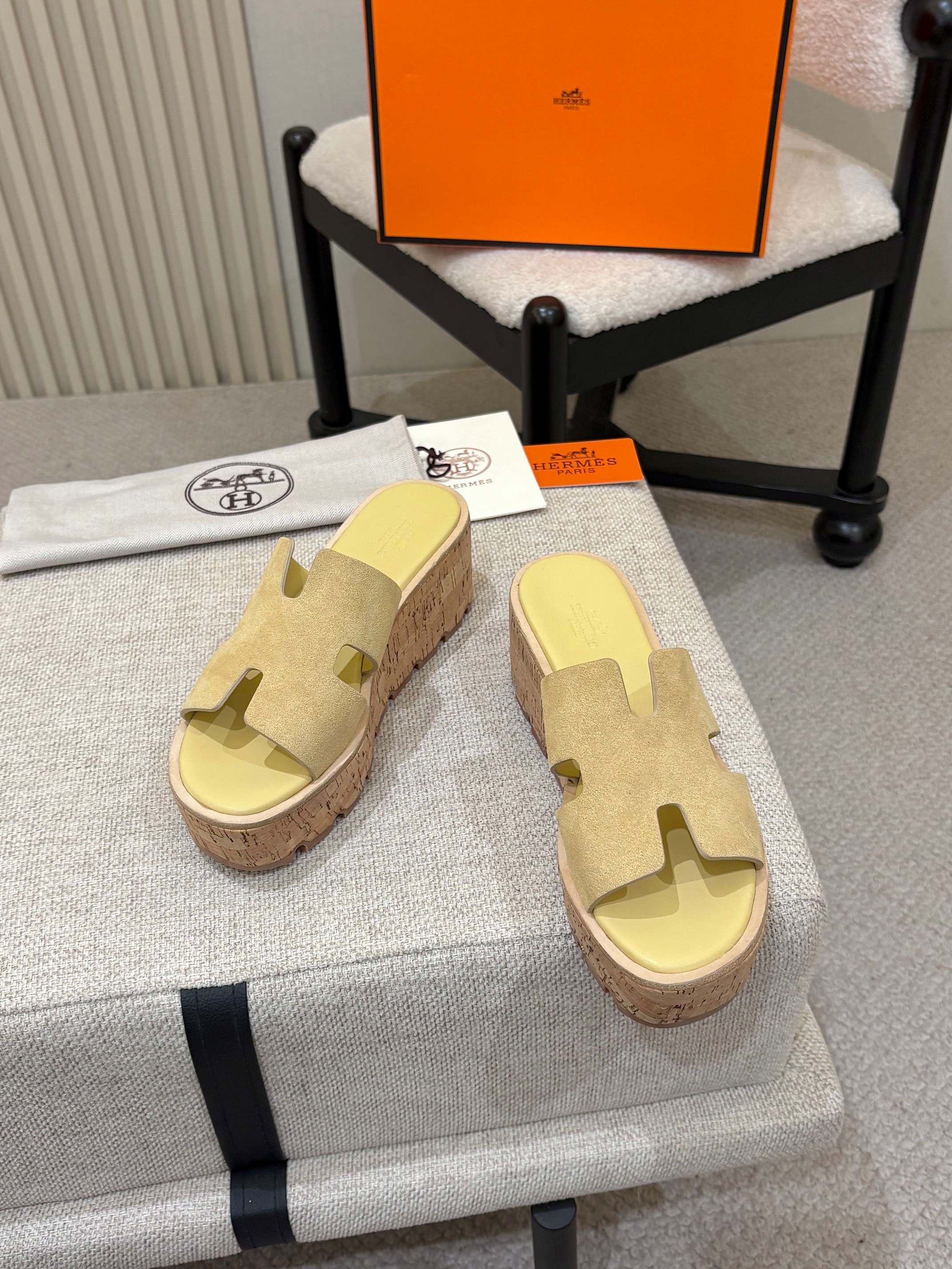 Hermes Slides