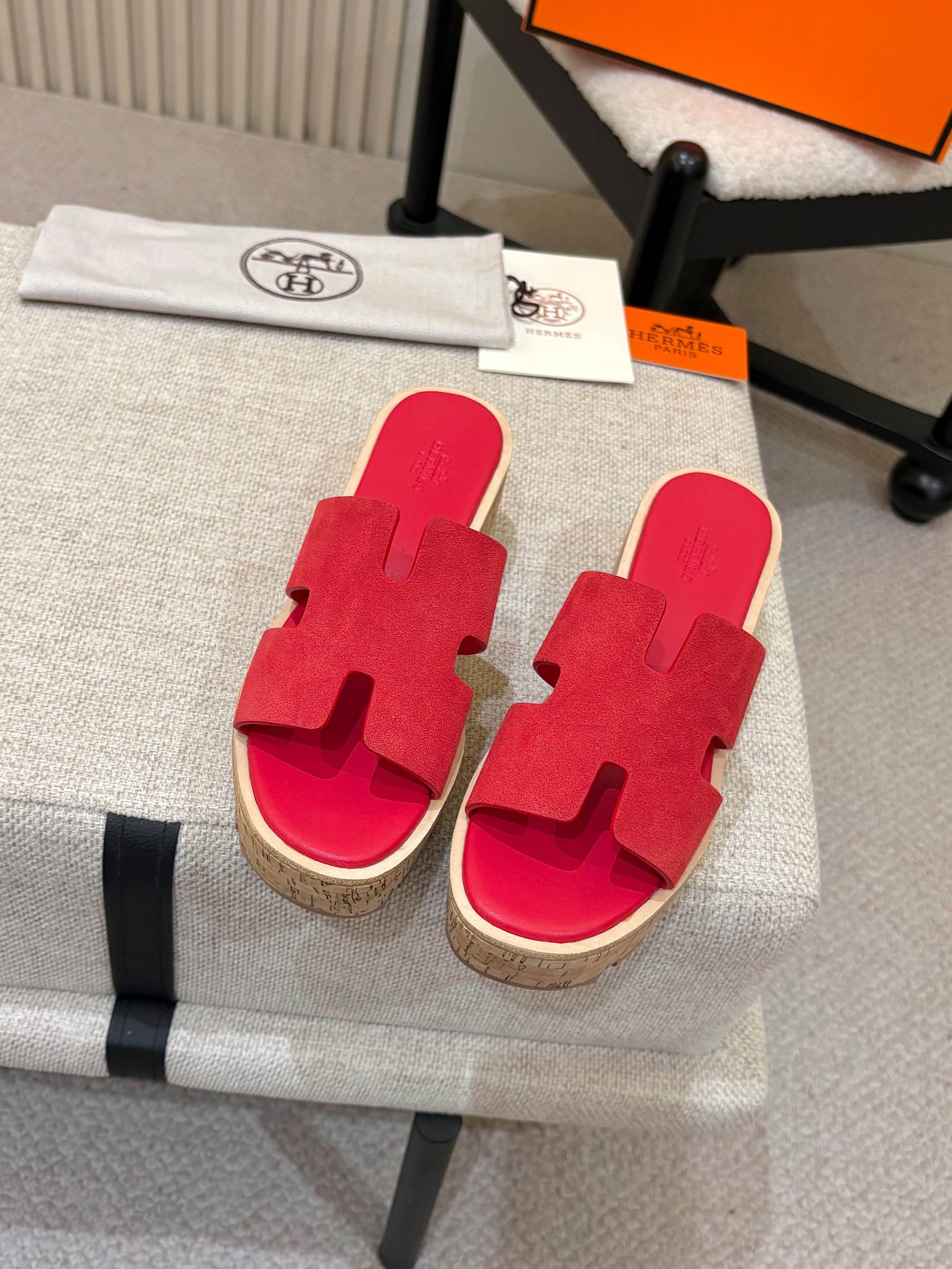 Hermes Slides