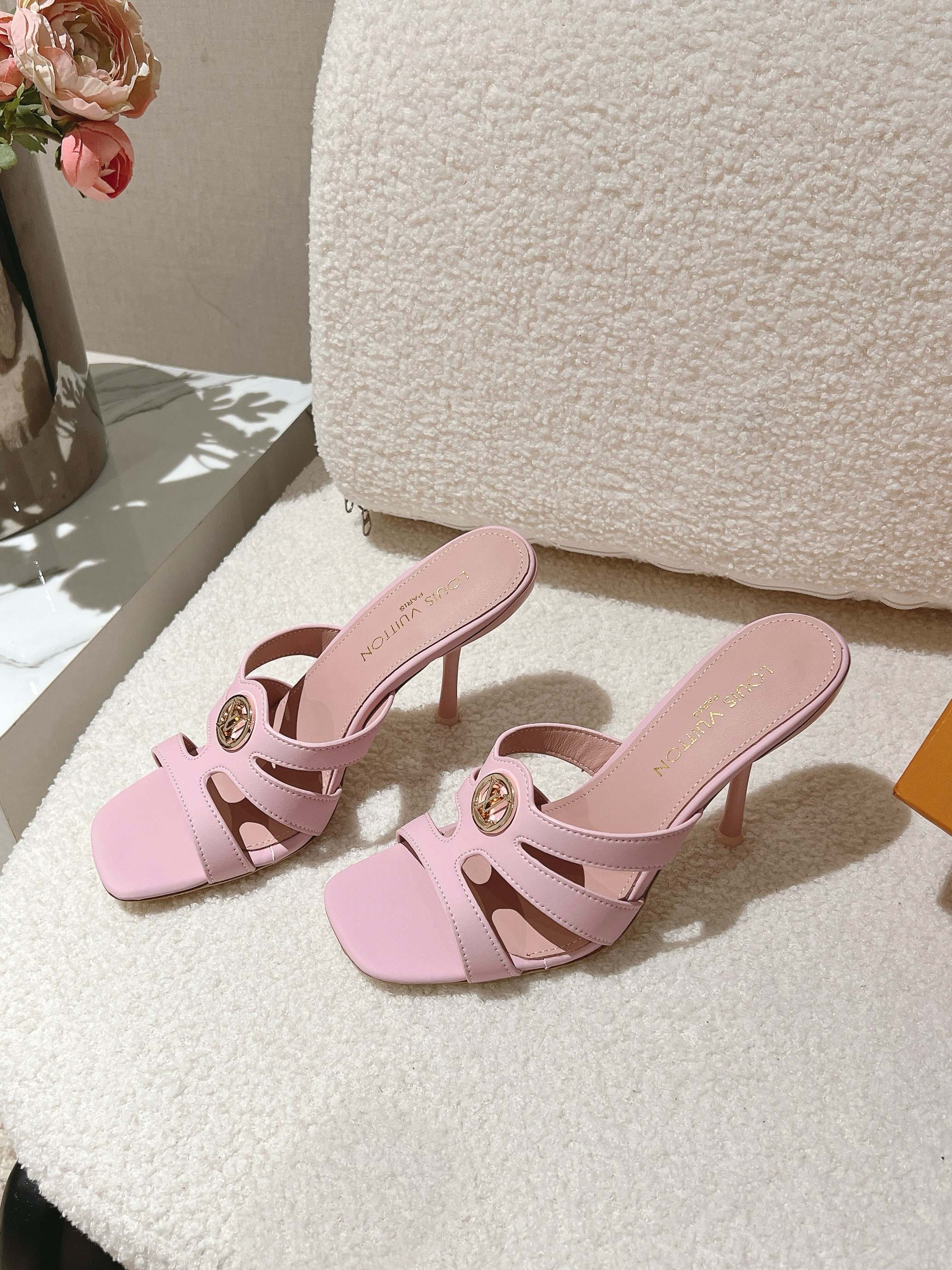 Louis Vuitton Slides