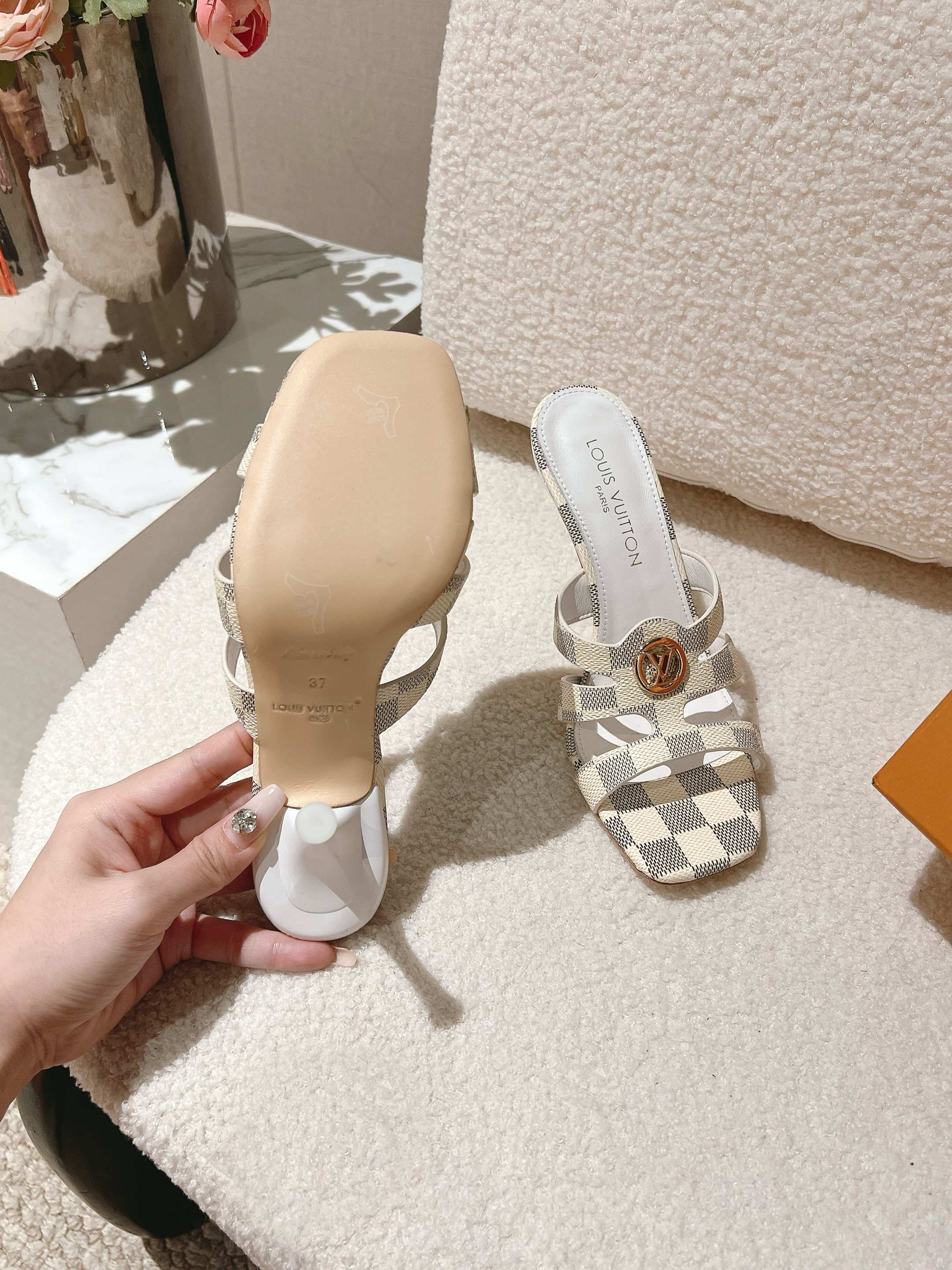 Louis Vuitton Slides