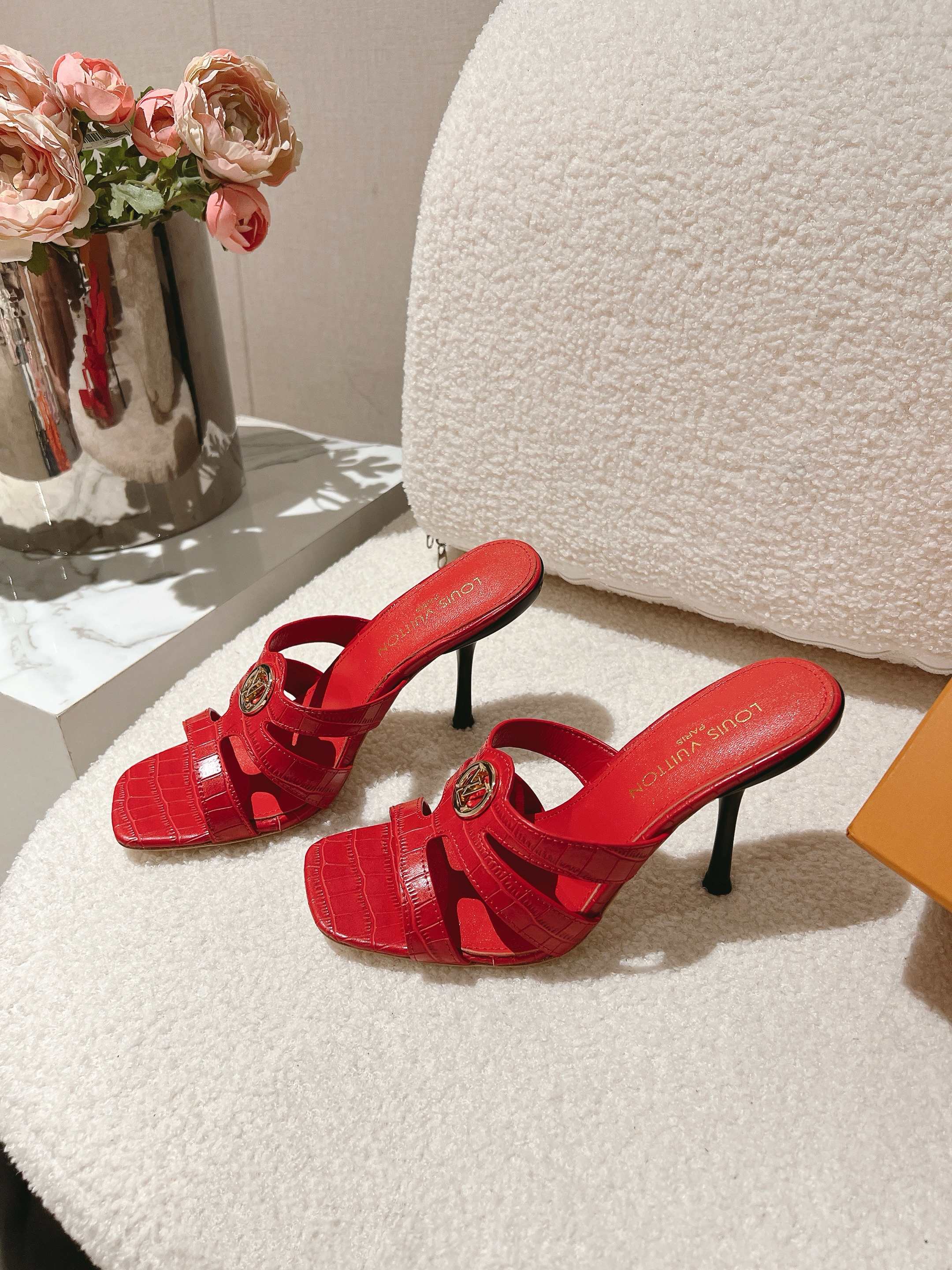 Louis Vuitton Slides
