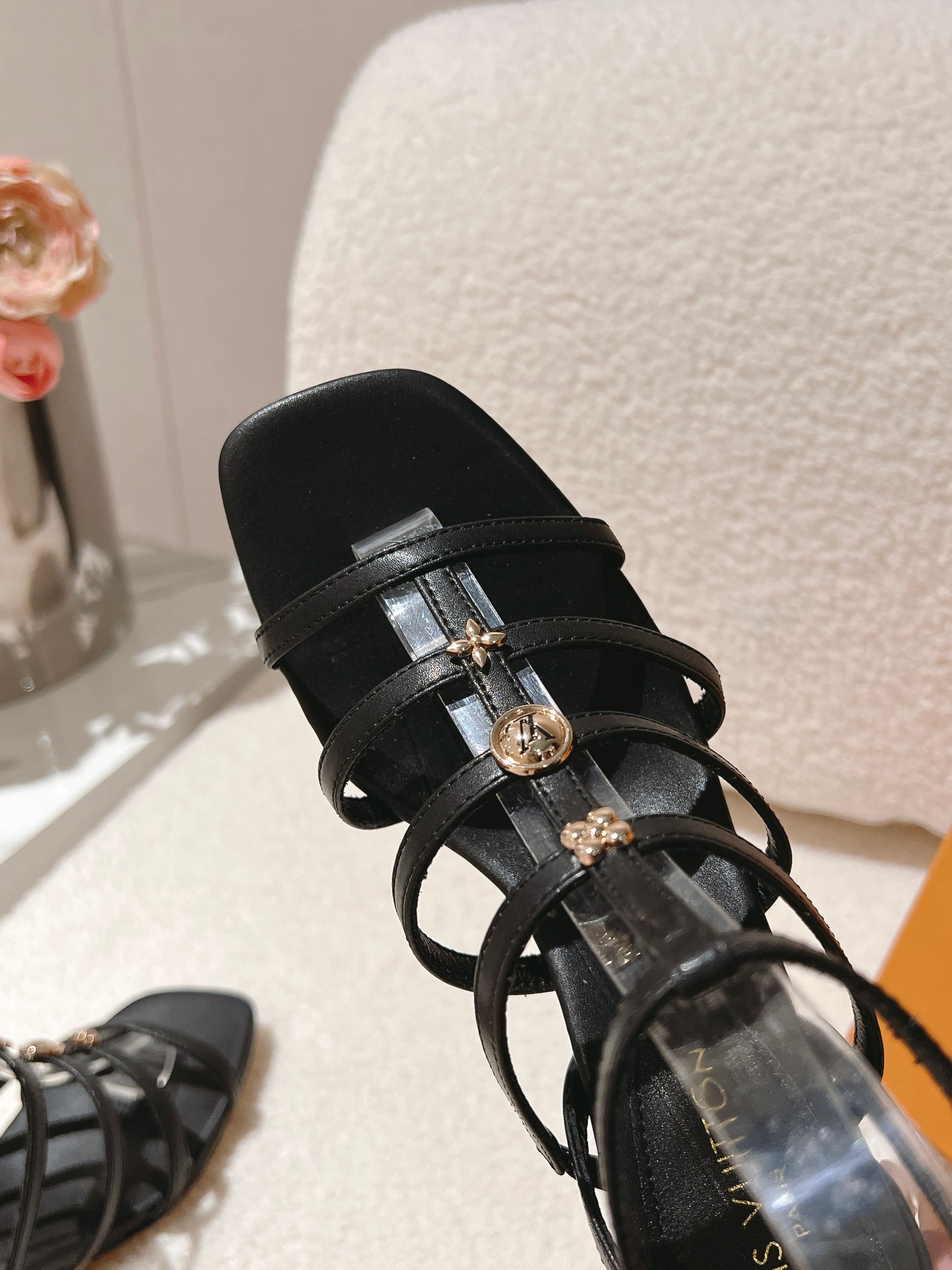 Louis Vuitton Sandals