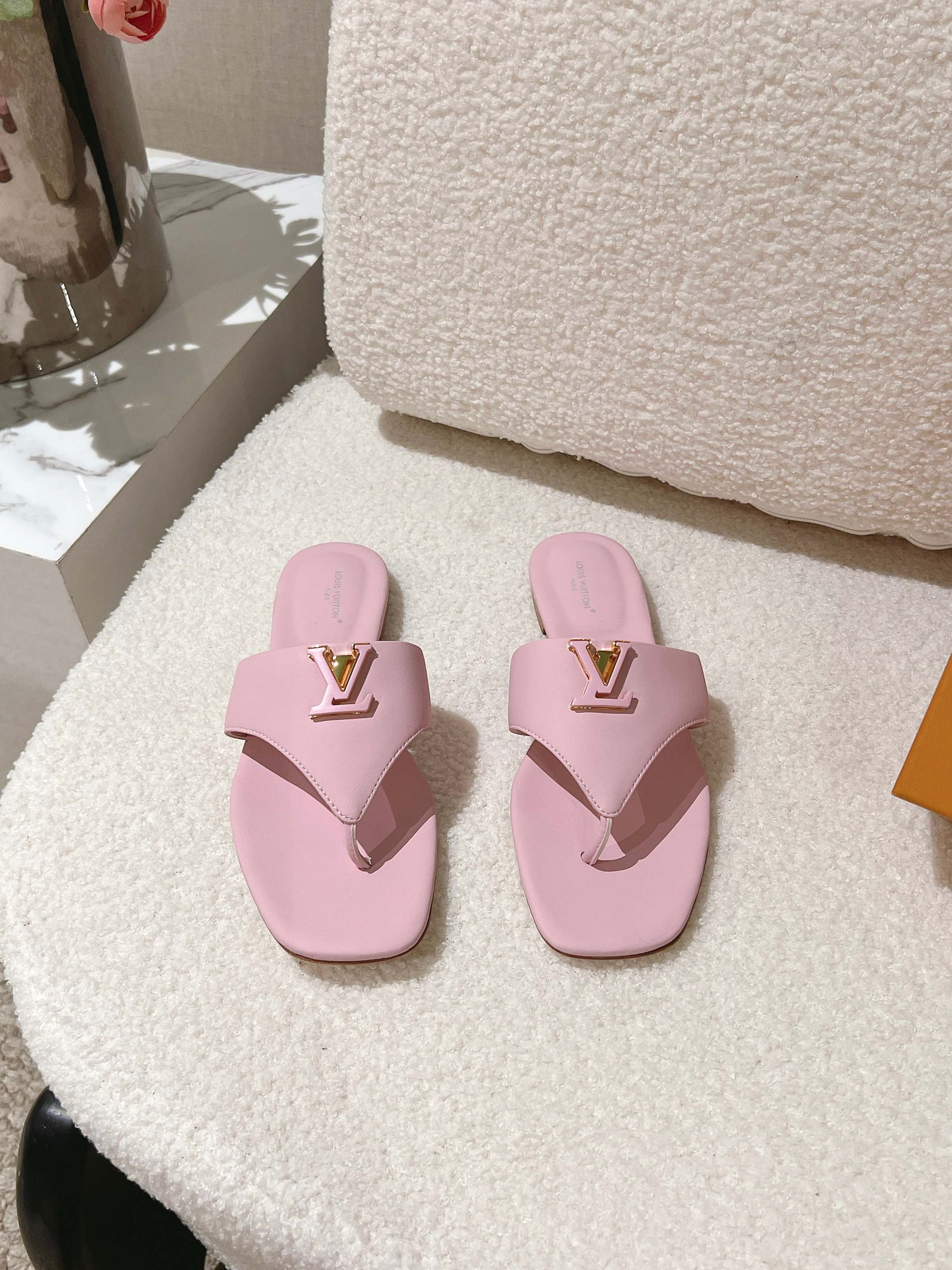 Louis Vuitton Slides