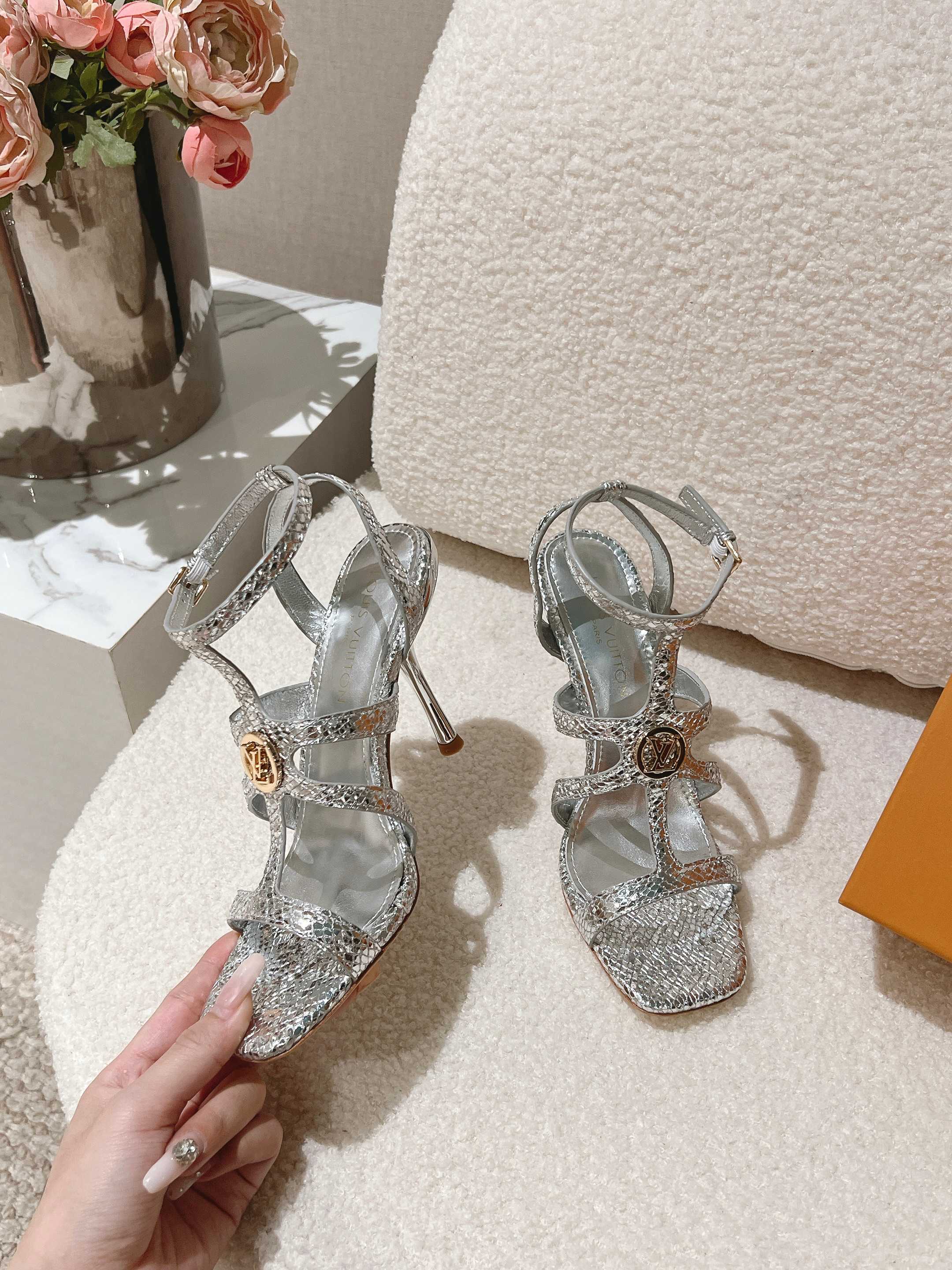 Louis Vuitton Sandals