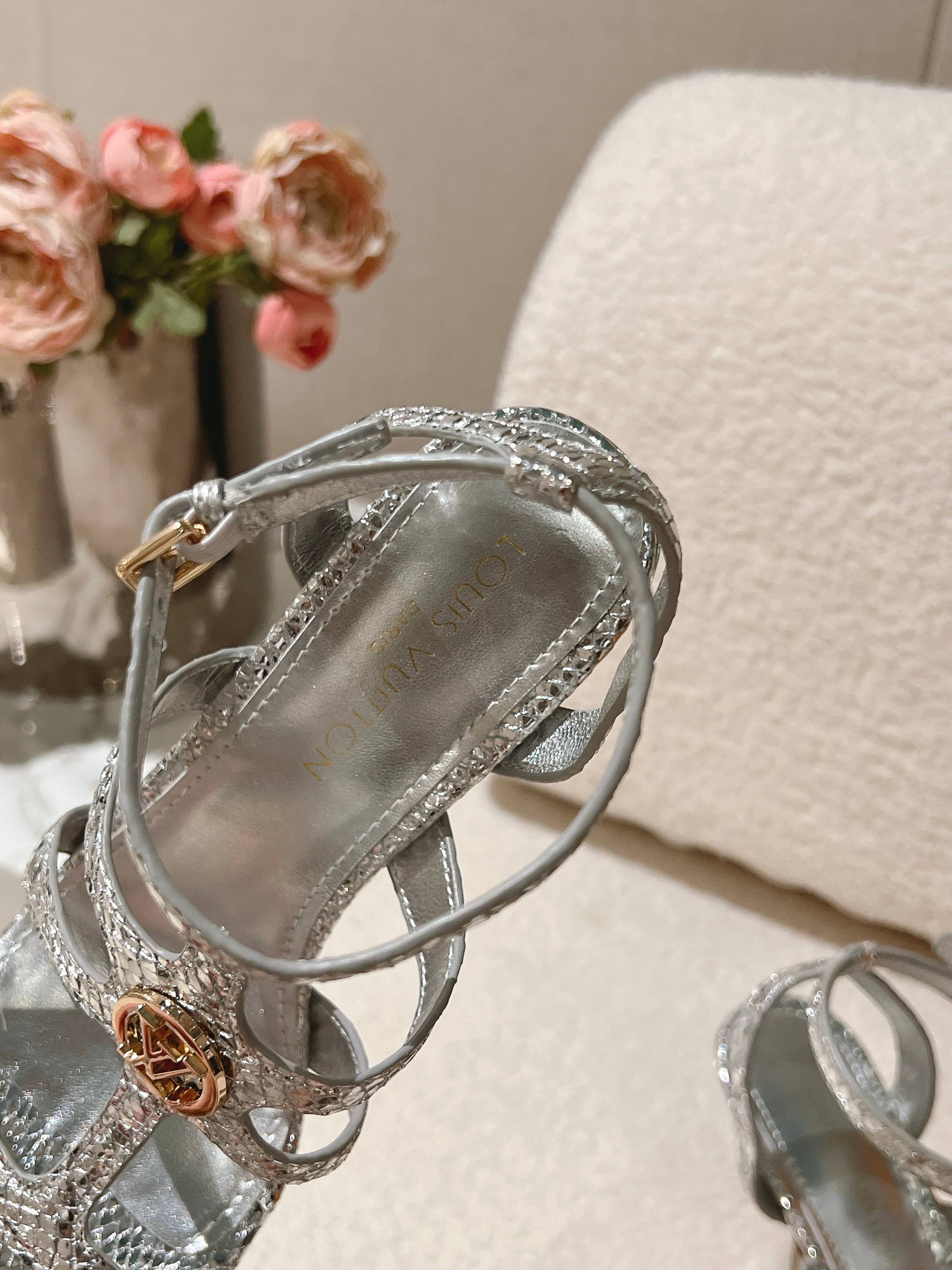 Louis Vuitton Sandals