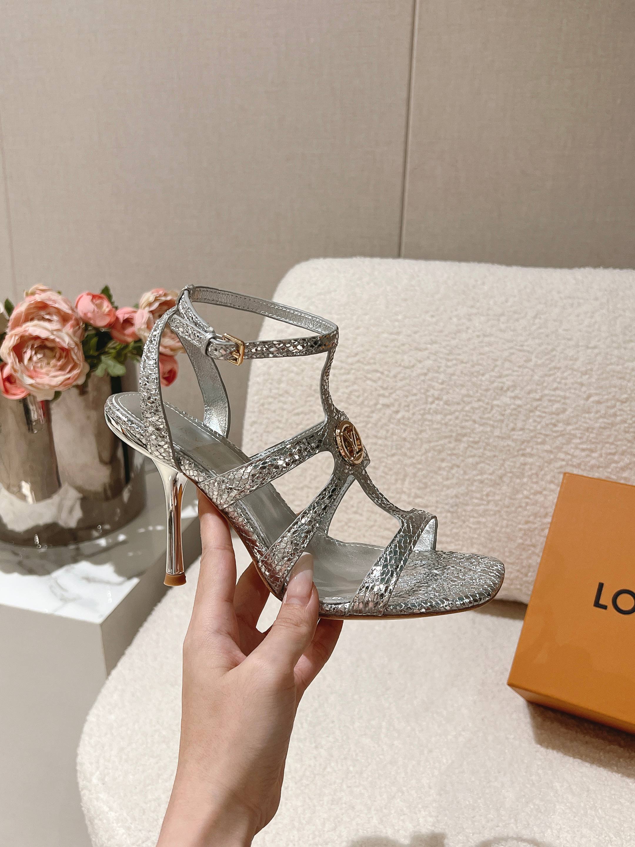 Louis Vuitton Sandals