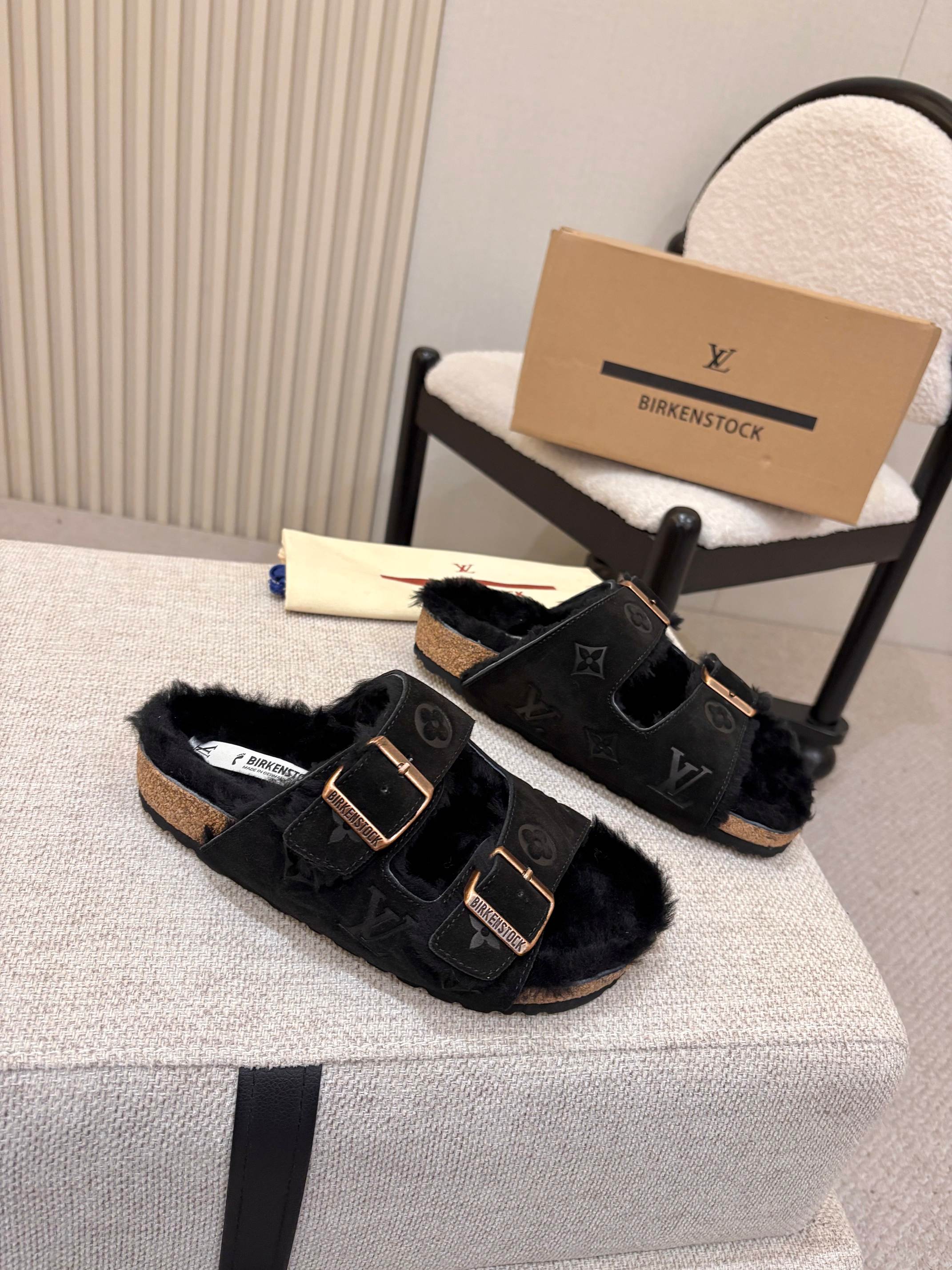 Louis Vuitton Slides