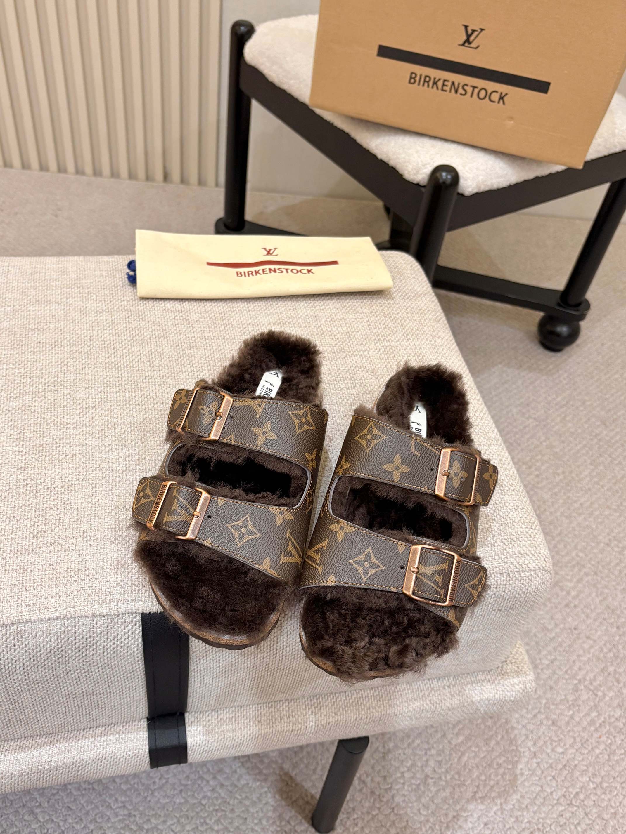 Louis Vuitton Slides