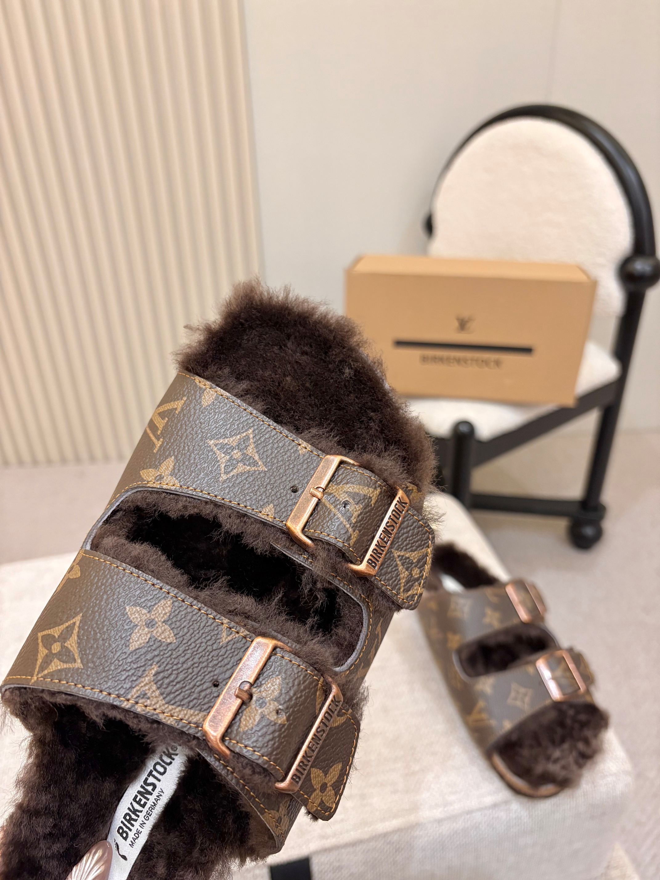 Louis Vuitton Slides