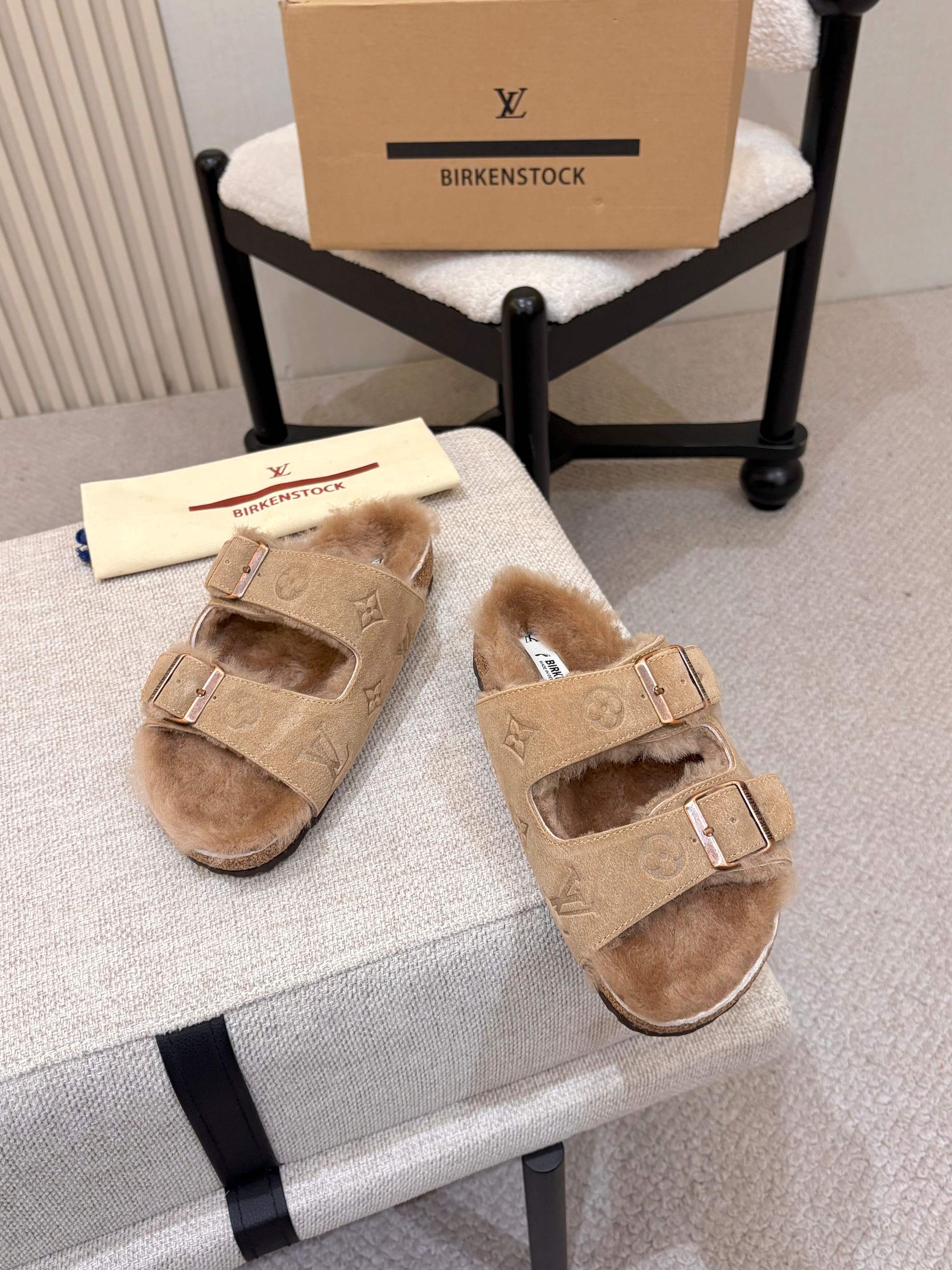 Louis Vuitton Slides