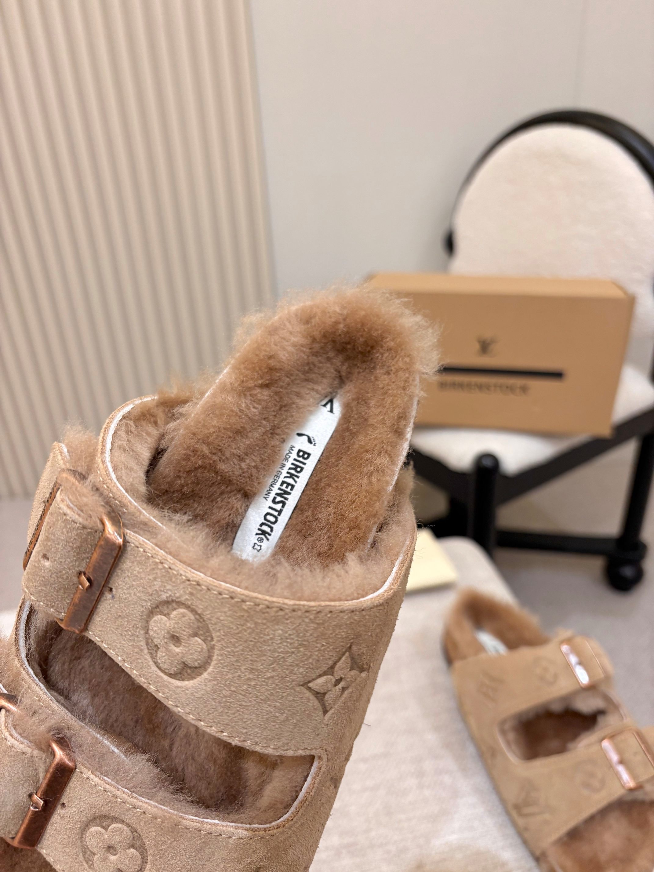 Louis Vuitton Slides