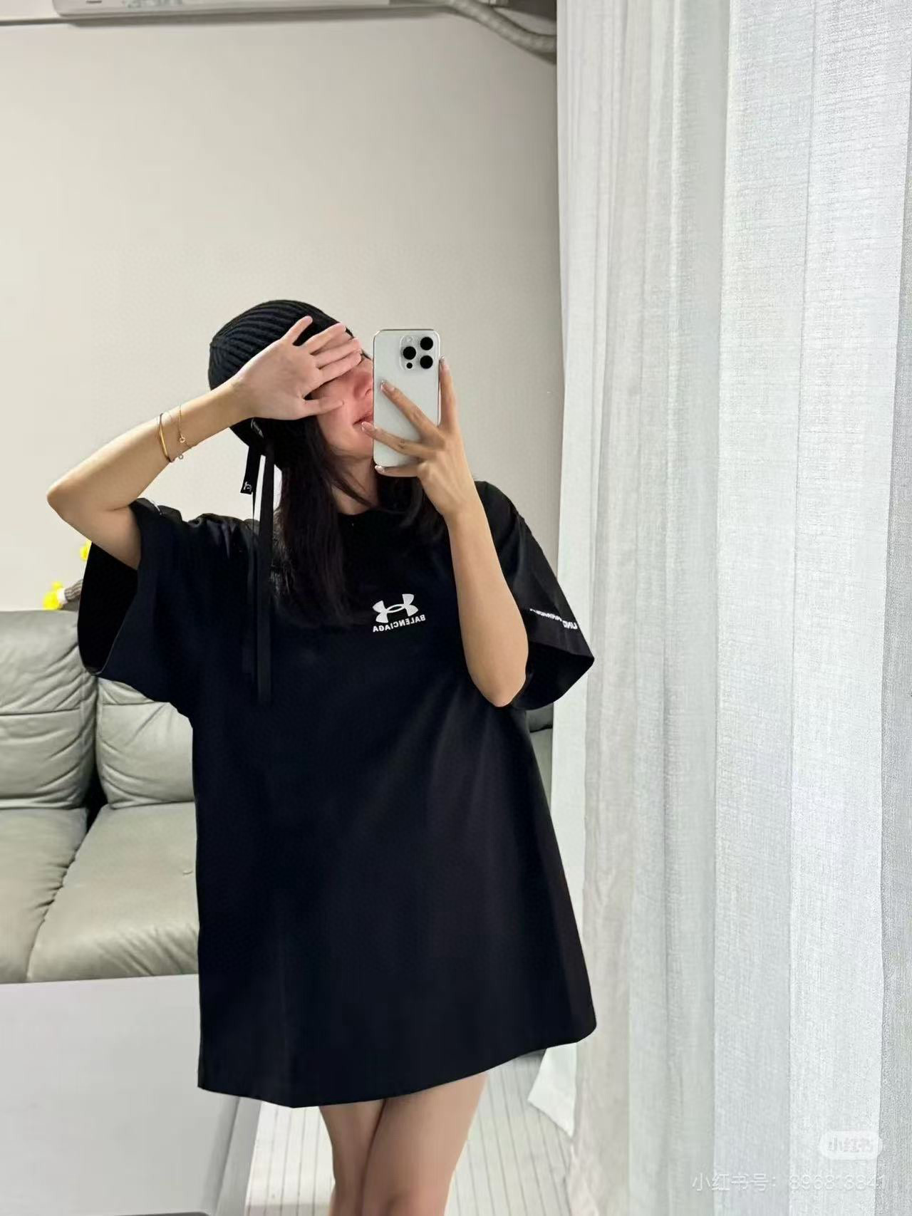 P79💰
实拍图【顶级版本.官网品质】BALENCI*GA/巴黎联名安德玛Under Armour前后面 左右袖印花短袖T恤#
SS25最新款。第一时间研发,巨别市场通货。欢迎对比。面料采用巴黎ZP定织定染全棉双纱。克重280克,布面干净.布纹清晰,柔软舒适。螺纹釆用定染无色差。经典LOGO图案印花采用进口环保胶浆印花,字母清晰,立体,无毛边。巨别市场看图生产.欢迎对比。版型釆用OS宽松落肩版型.男女同款
编码:2510
颜色:黑色
尺码:XS S M L
👉