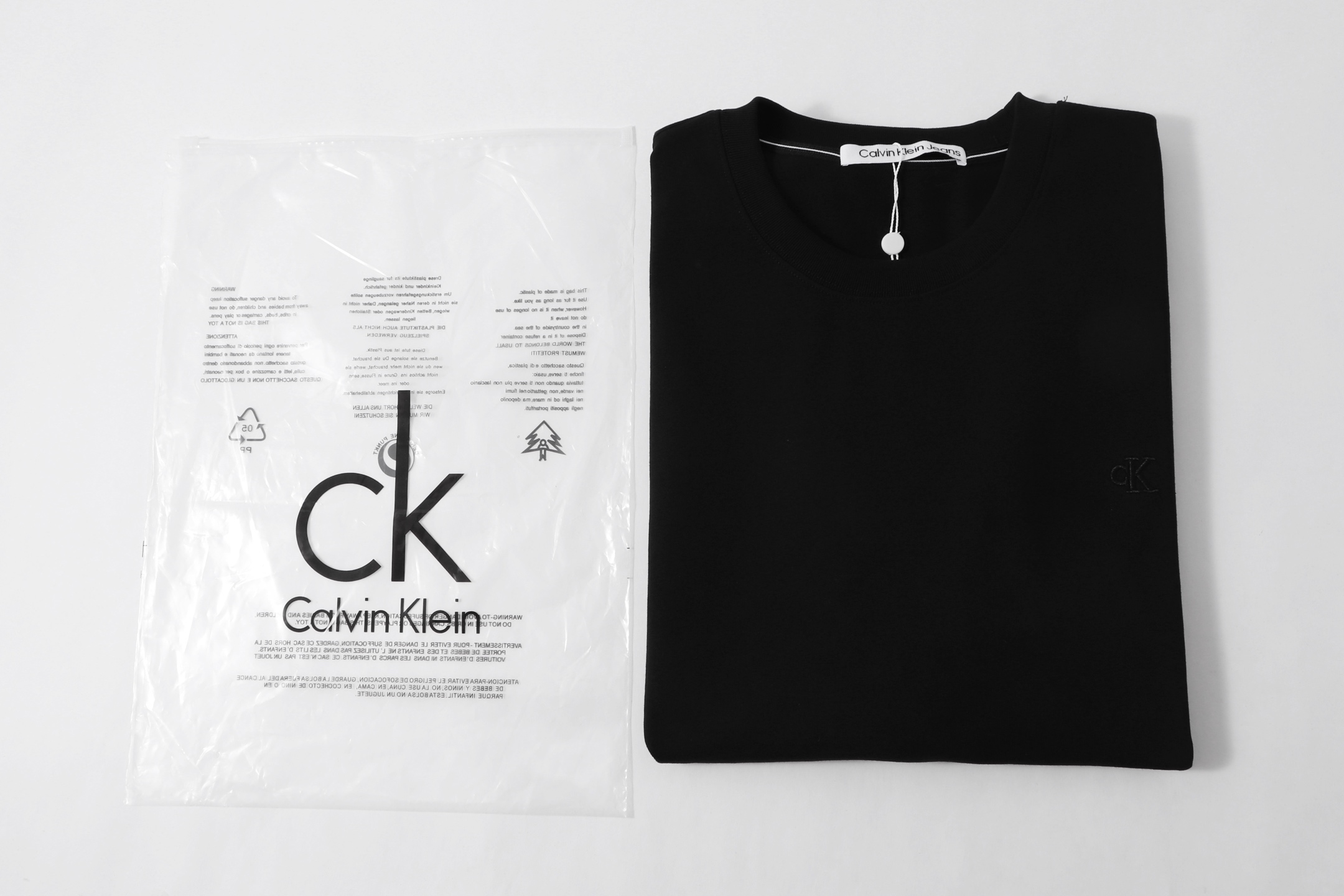 Calvin klein 26ss CK logo 短袖 CKass*春夏款 字母印花压花刺绣个性logo-Top High Quatity Cheap Sneakers Fashion Clothing Clothes Bags handbags Shoes of all Brand wholesale With The best Quality And Beautiful Price from China Factory Chinese suppliers wholesaler seller Calvin klein 26ss CK logo 短袖 CKass*春夏款 字母印花压花刺绣个性logo