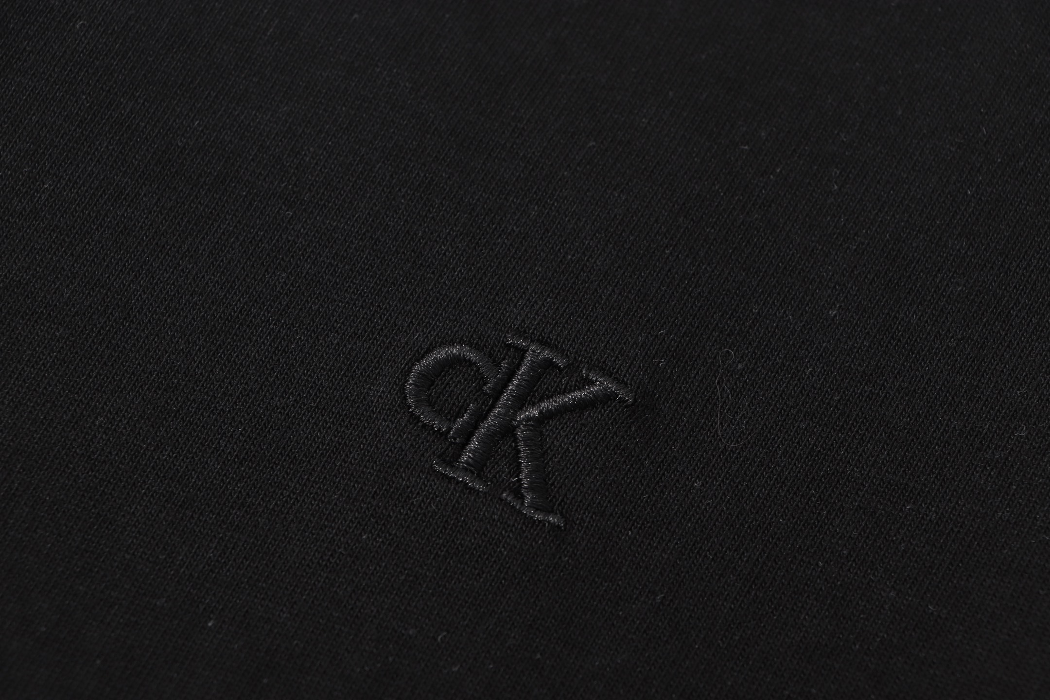 Calvin klein 26ss CK logo 短袖 CKass*春夏款 字母印花压花刺绣个性logo-Top High Quatity Cheap Sneakers Fashion Clothing Clothes Bags handbags Shoes of all Brand wholesale With The best Quality And Beautiful Price from China Factory Chinese suppliers wholesaler seller Calvin klein 26ss CK logo 短袖 CKass*春夏款 字母印花压花刺绣个性logo
