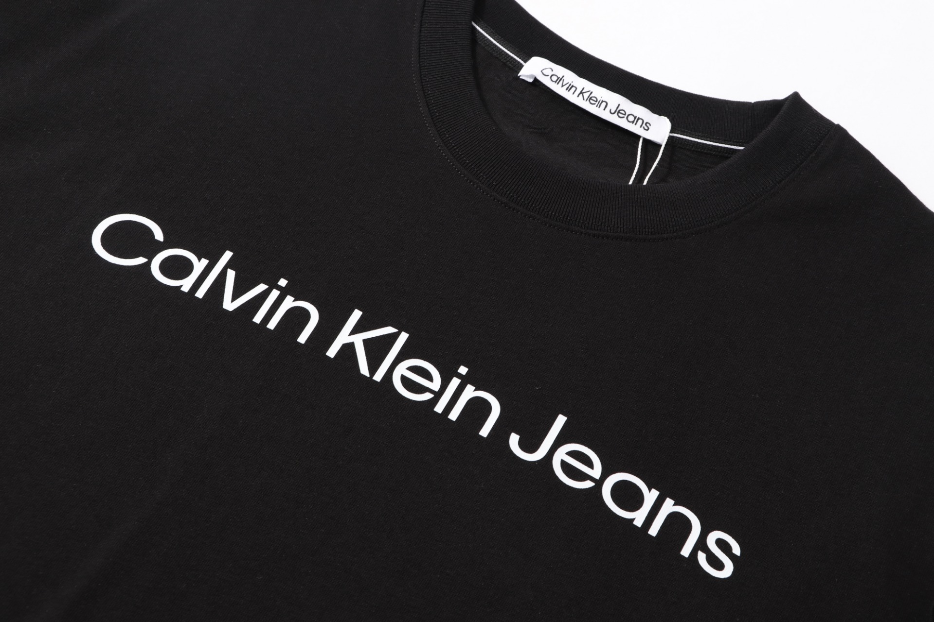 Calvin klein 26ss CK logo 短袖 CKass*春夏款 字母印花个性logo 270G 双纱纯棉面料 短袖T恤