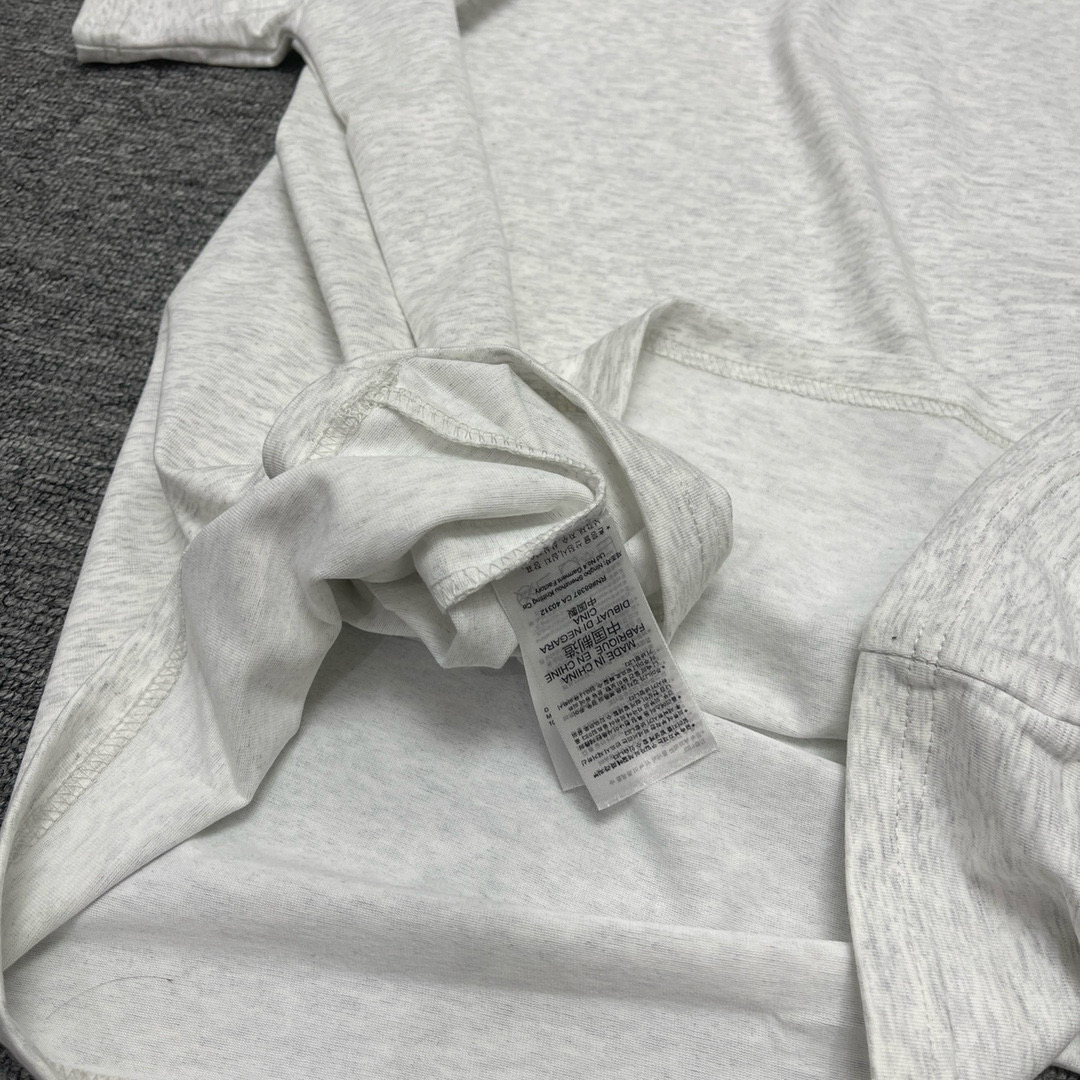 Adidas Basketball T-shirt: High-quality, OverSize, 260g cotton, Logo Silicon, Visual Excellence. - 图片 8