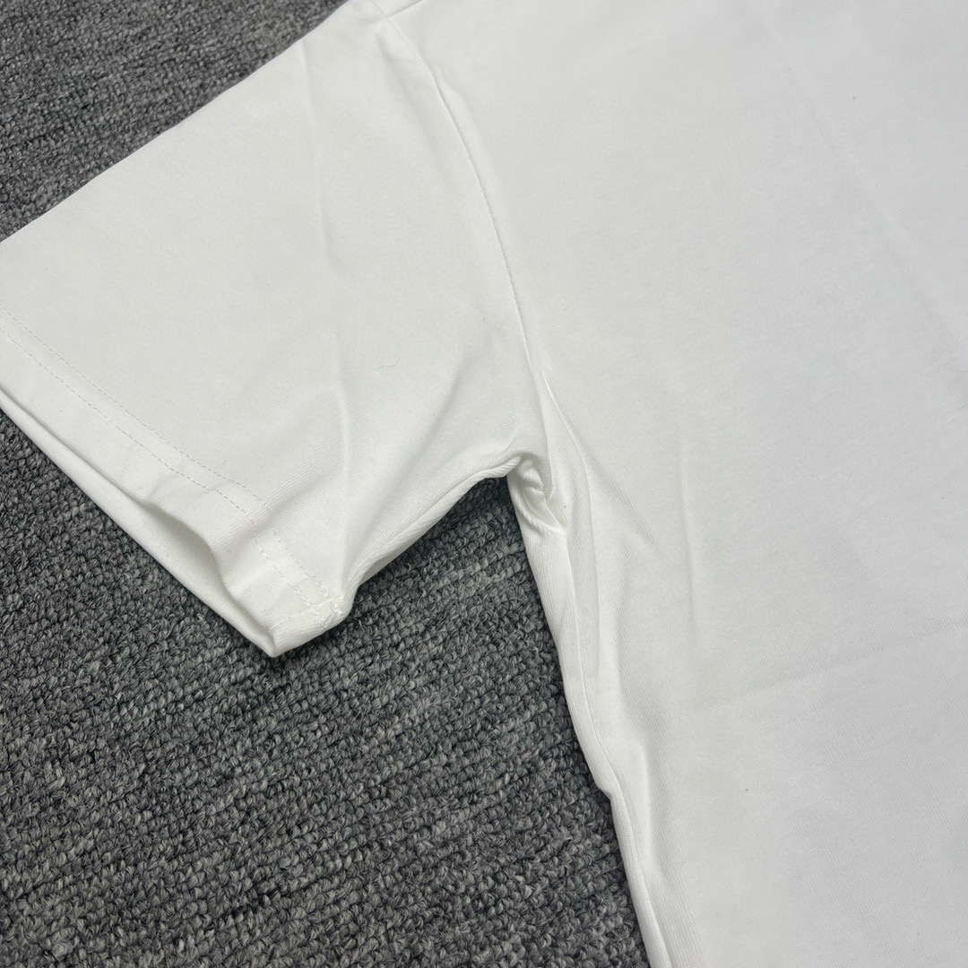 Adidas Basketball T-shirt: High-Quality Design, Comfortable Fit, Iconic Logo, Multiple Sizes and Colors - 图片 6