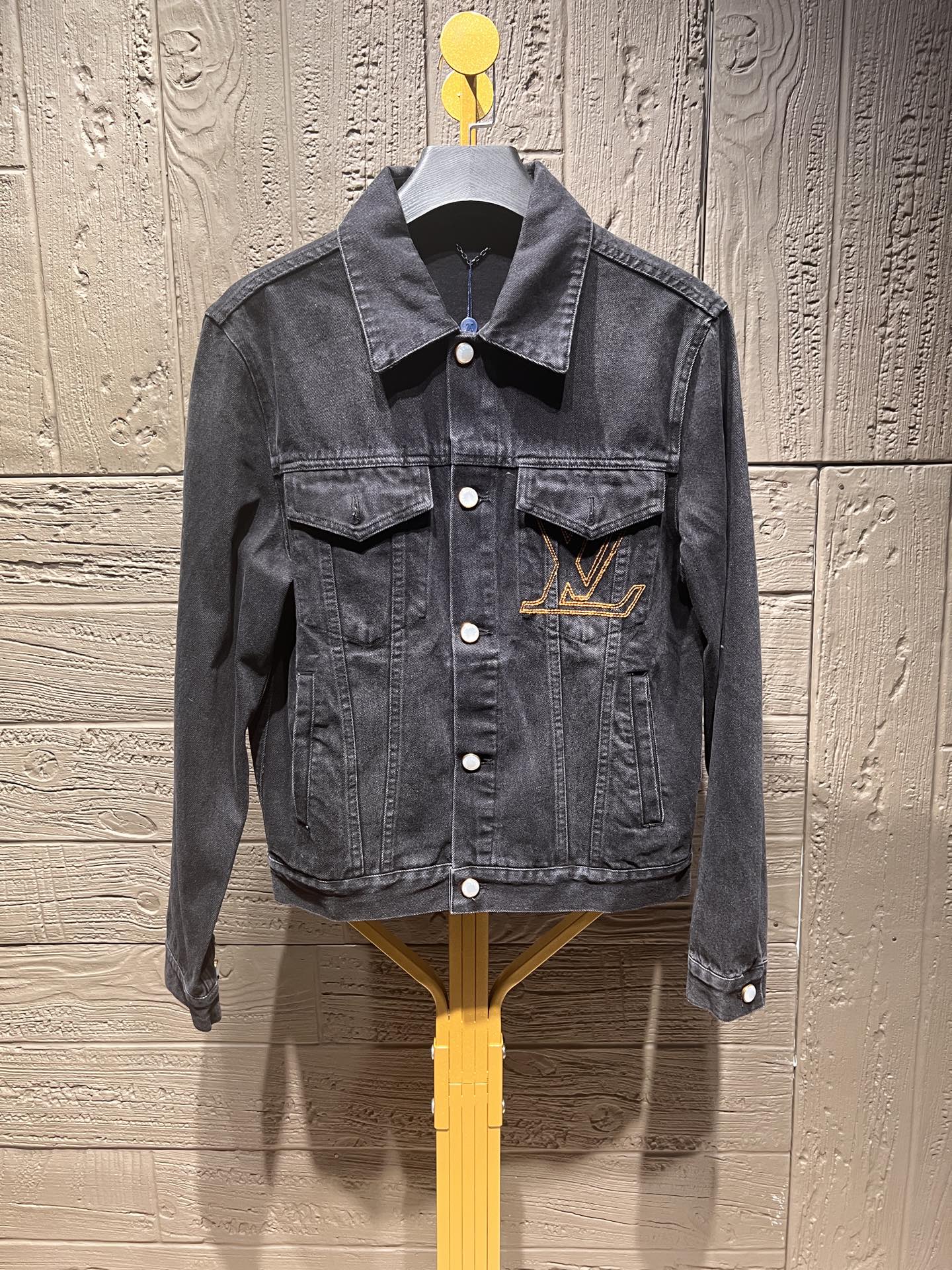 Louis Vuitton Denim Trucker Jacket with Embroidered Logo - Stylish Outerwear