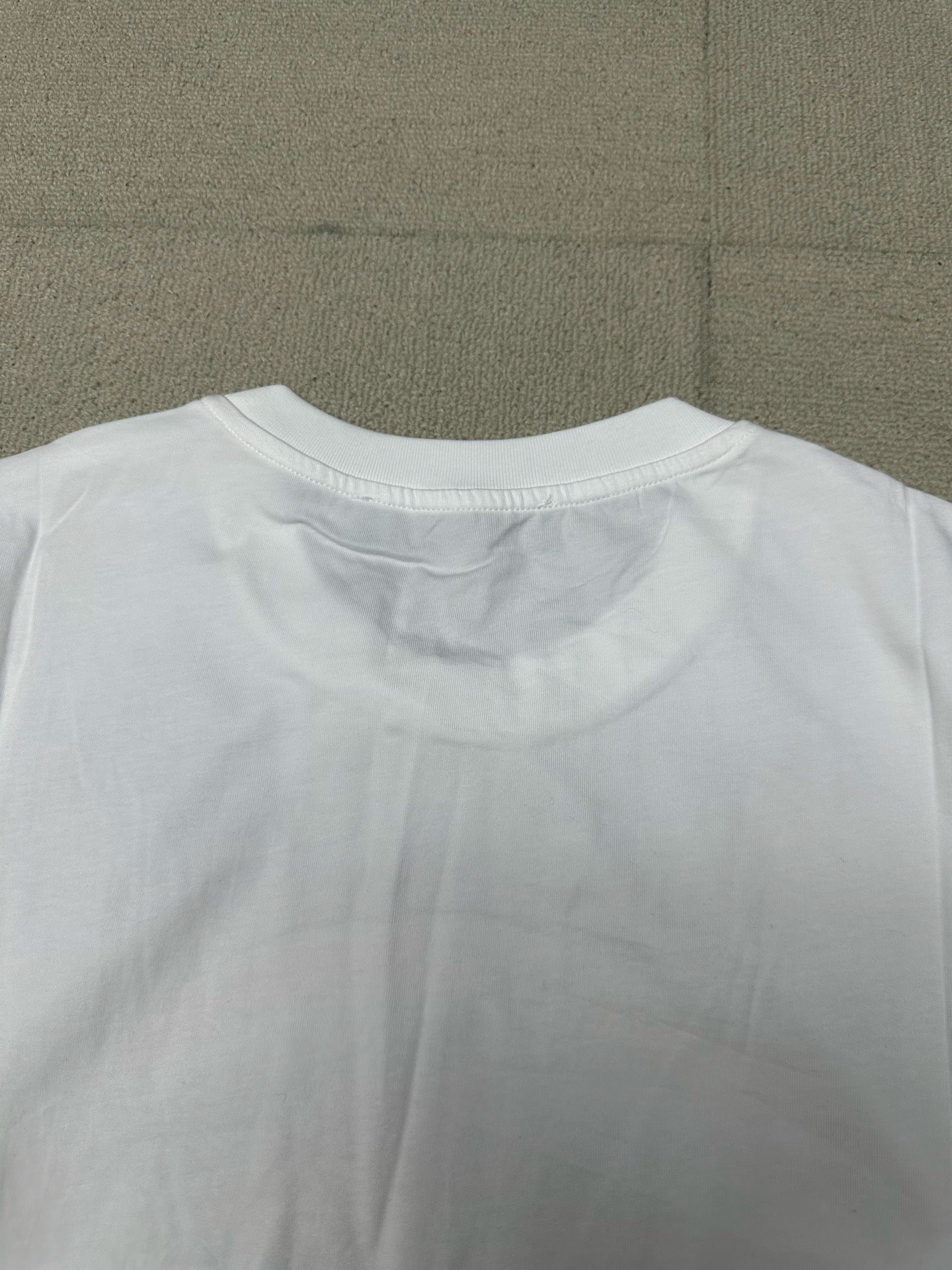 Louis Vuitton Crew Neck T-Shirt with Grace Coddington Travel Print 10 i1760105712652 6632 0 8