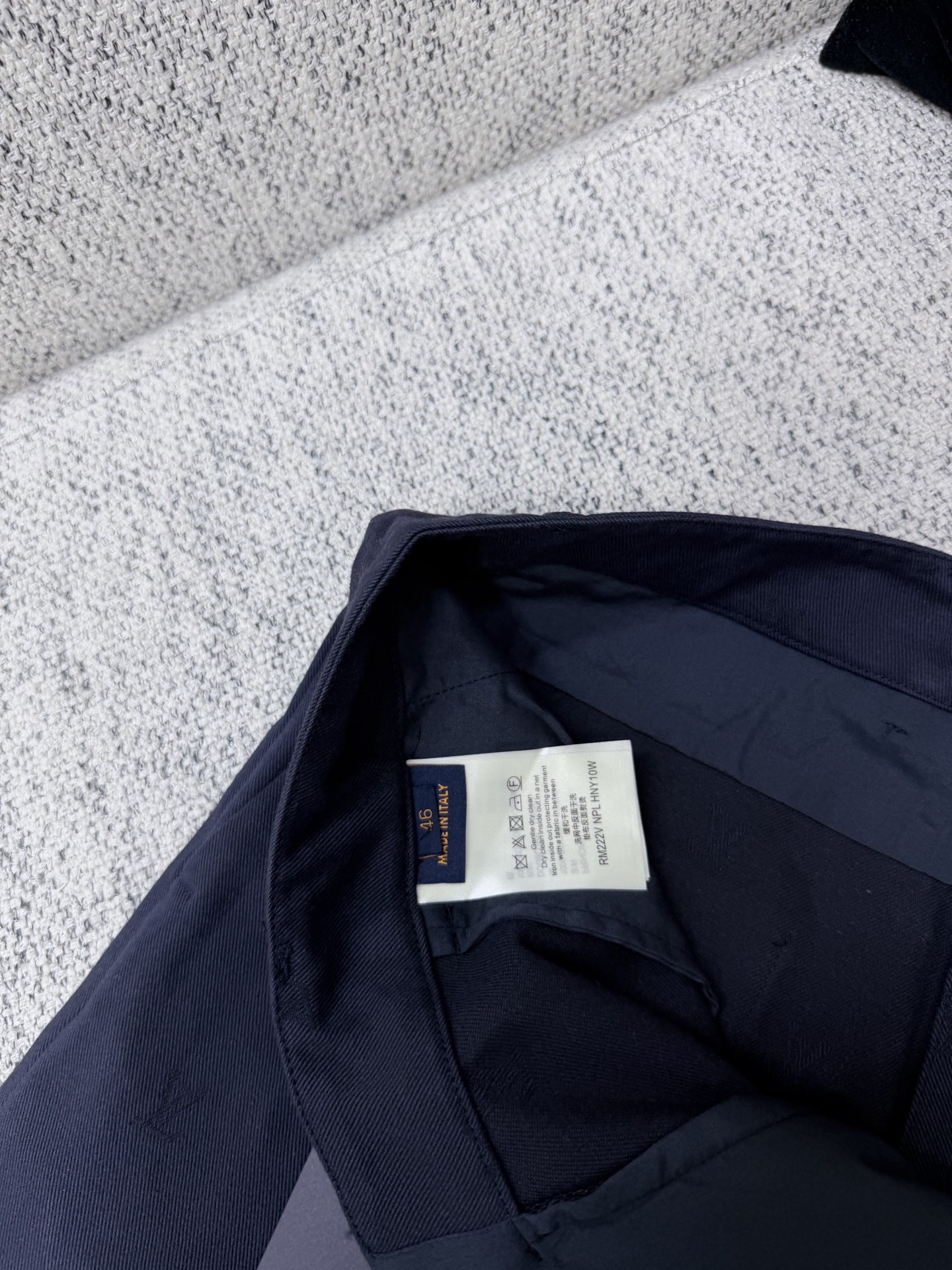 루이비통 26SS 남성 반바지 131760 Louis Vuitton Shorts 썸네일 이미지