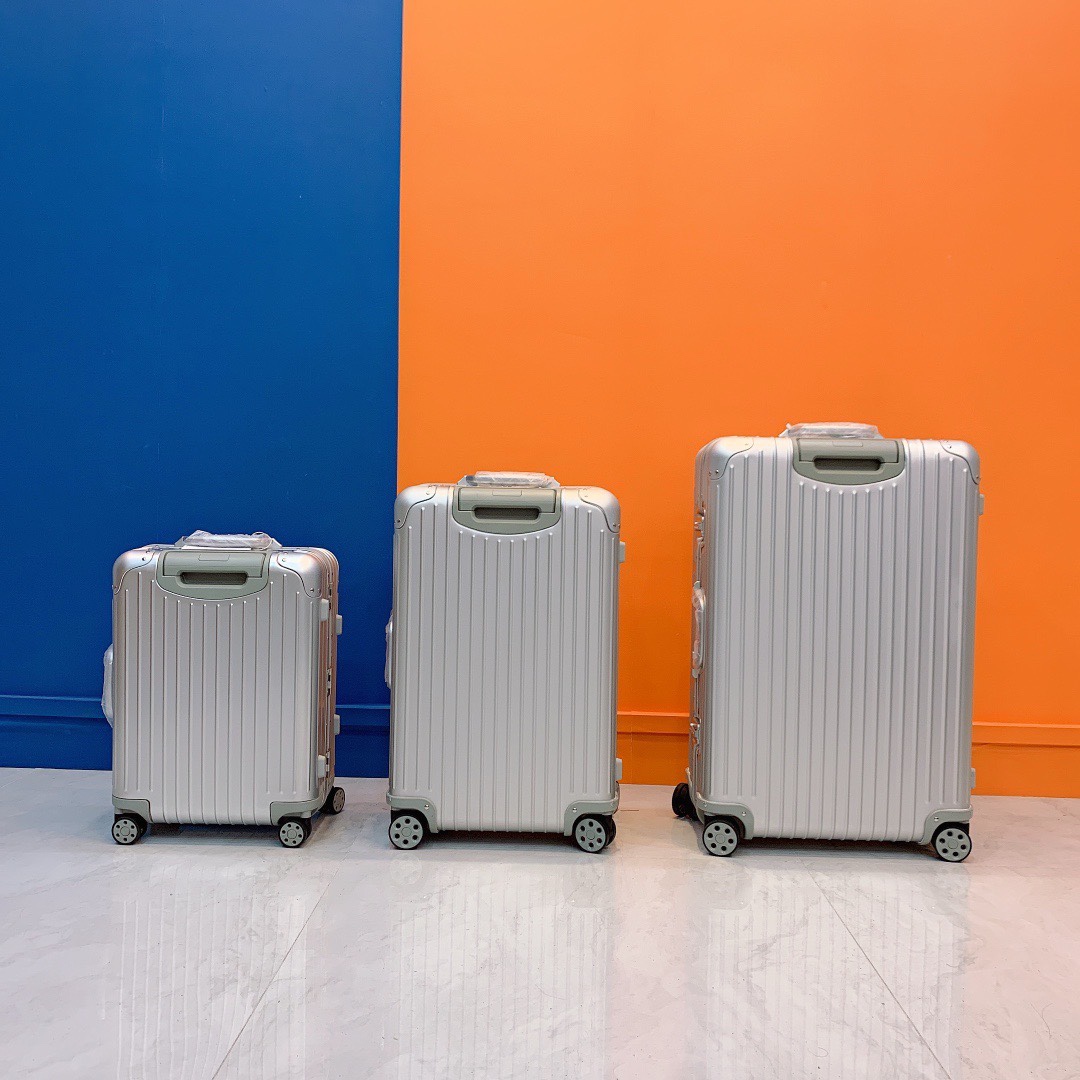 Rimowa suitcase Silver travel