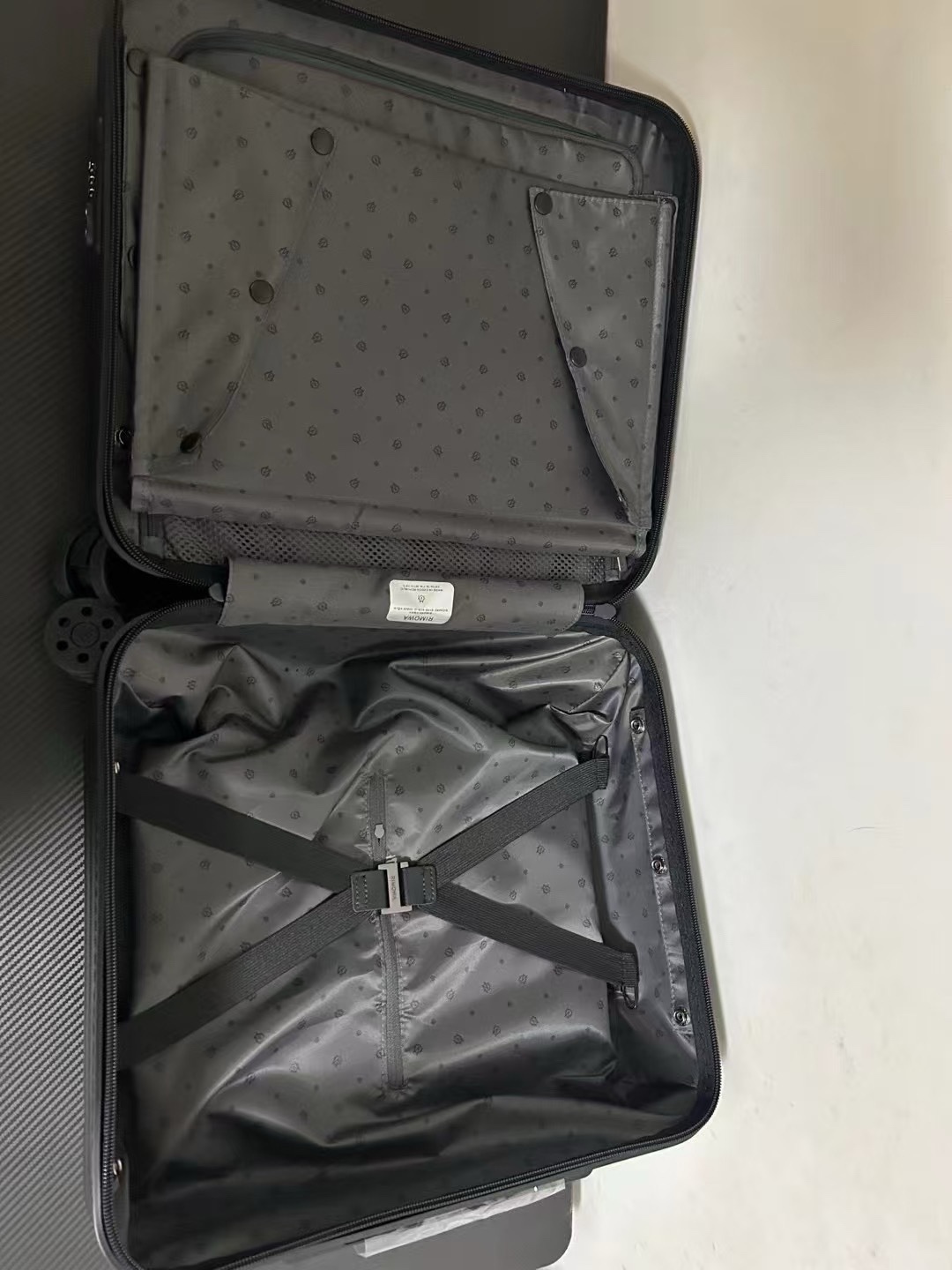 Rimowa 16-Inch Cabin Suitcase - Front Opening, Sleek Design, Travel Ready 5 i1732551824 1287 7