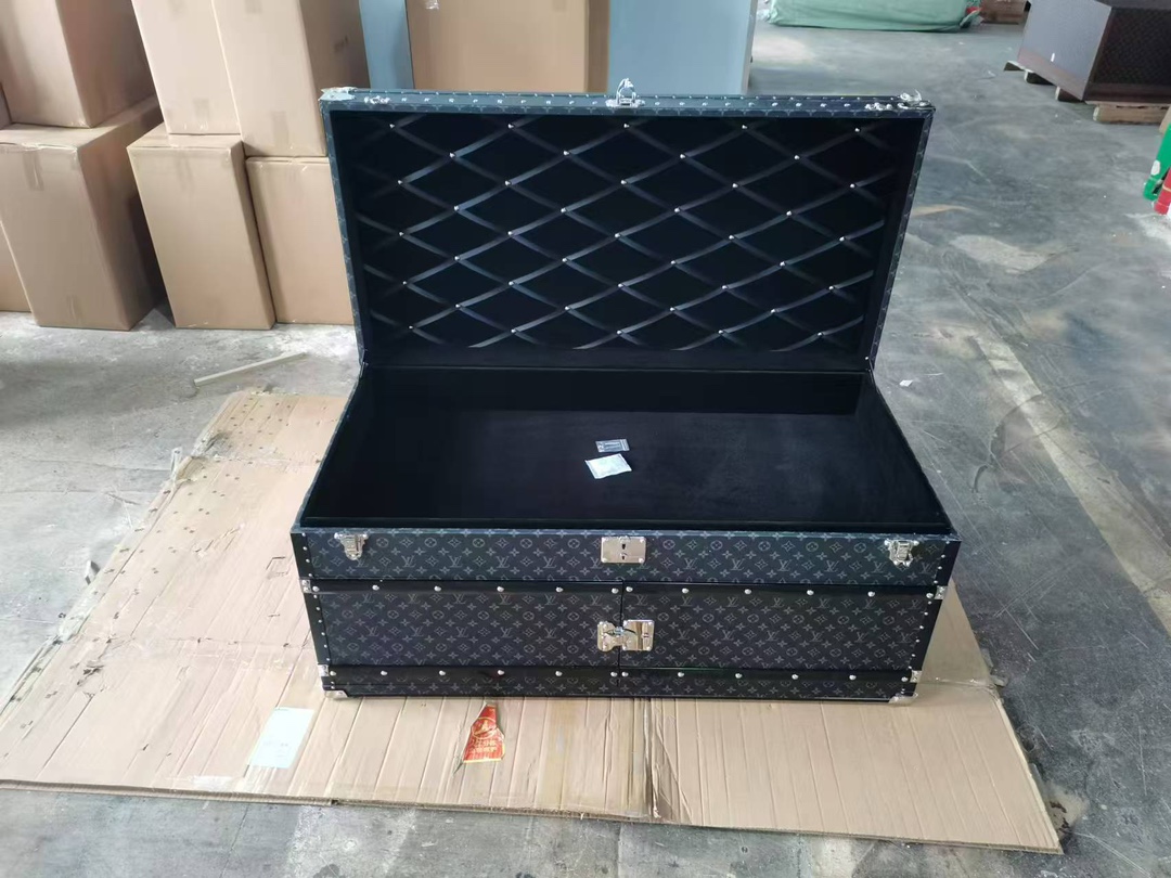 Tea table. Open the drawer. Black flower. Delivery shot - 图片 3