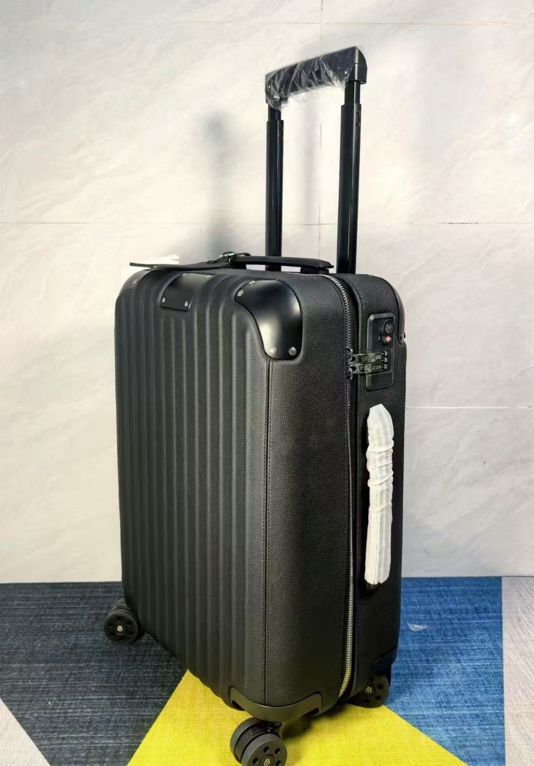 Rimow/Jimw: Premium Whole Cow Skin Luggage with High-Tech Features - 图片 6